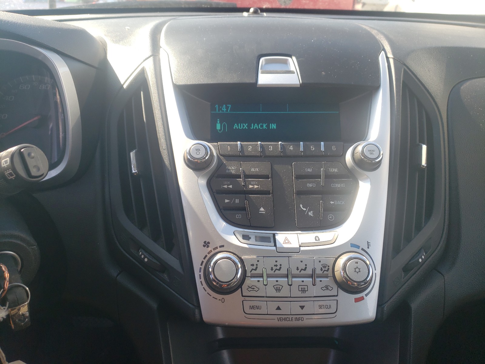 Photo 9 from auction – 2011 CHEVROLET EQUINOX LT with VIN 2CNALDEC4B6390774