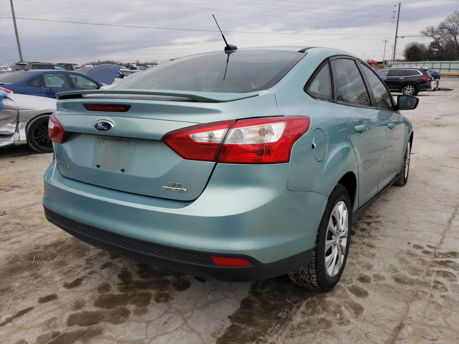 Photo 4 from auction – 2012 FORD FOCUS SE with VIN 1FAHP3F23CL413709