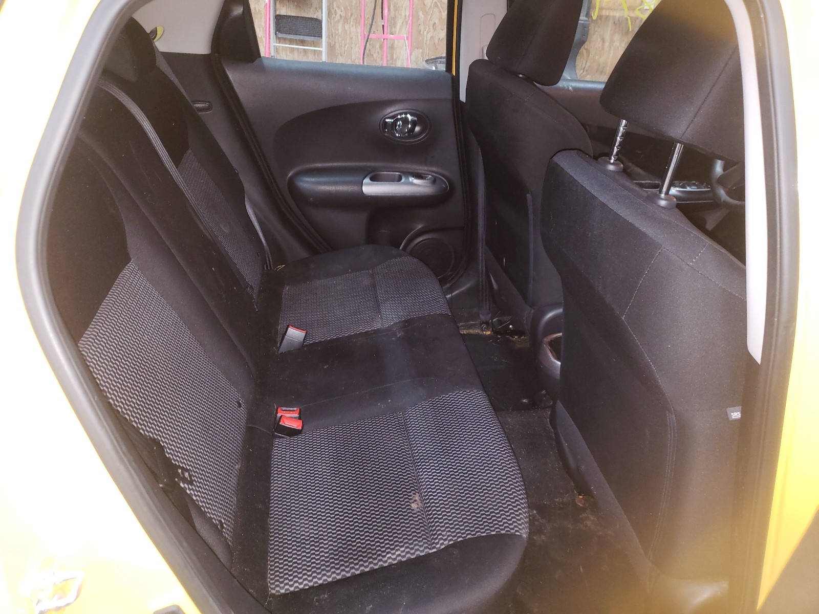 Photo 6 from auction – 2015 NISSAN JUKE S with VIN JN8AF5MV0FT561560