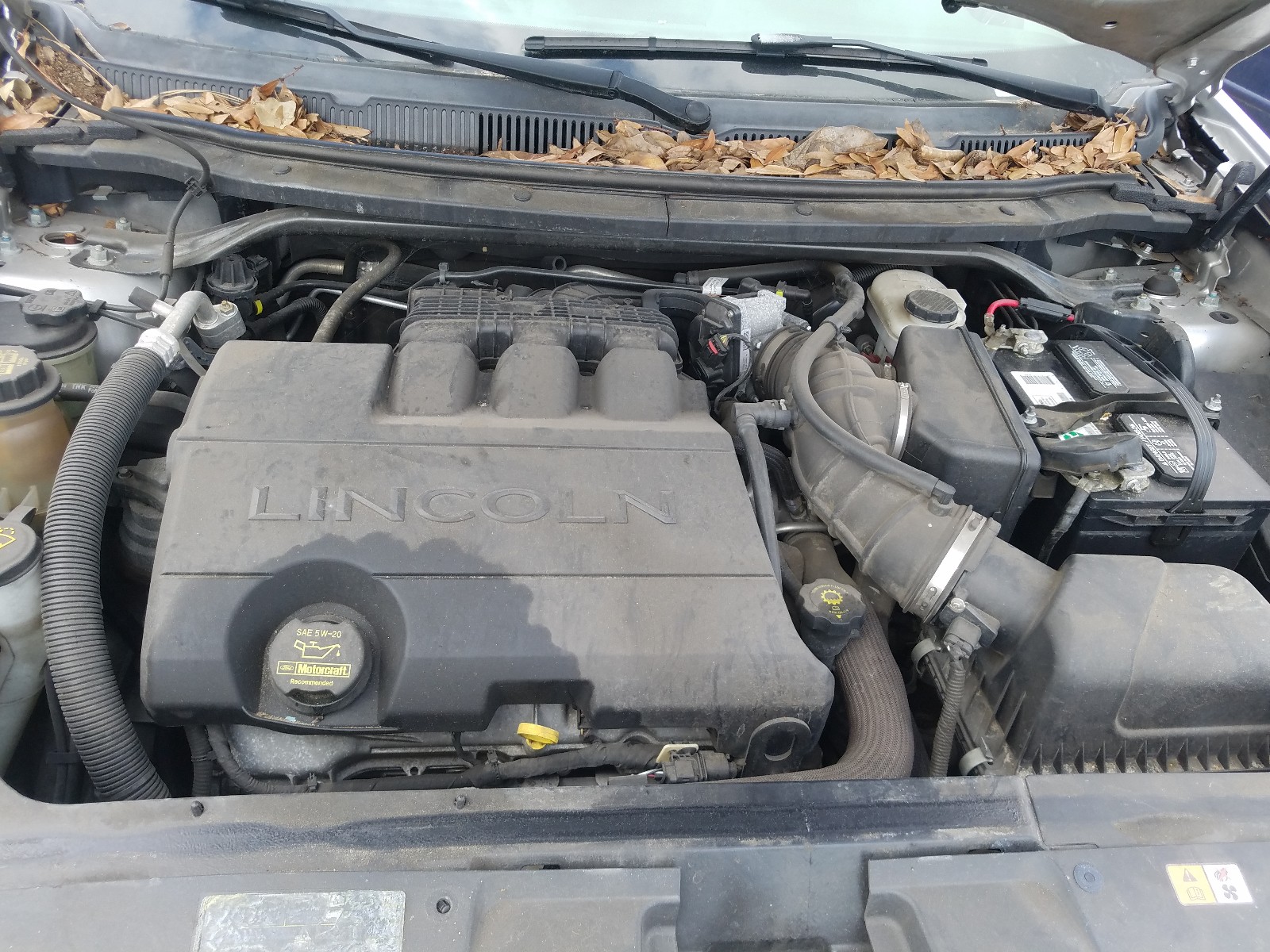 Photo 7 from auction – 2010 LINCOLN MKT with VIN 2LMHJ5FR3ABJ29501