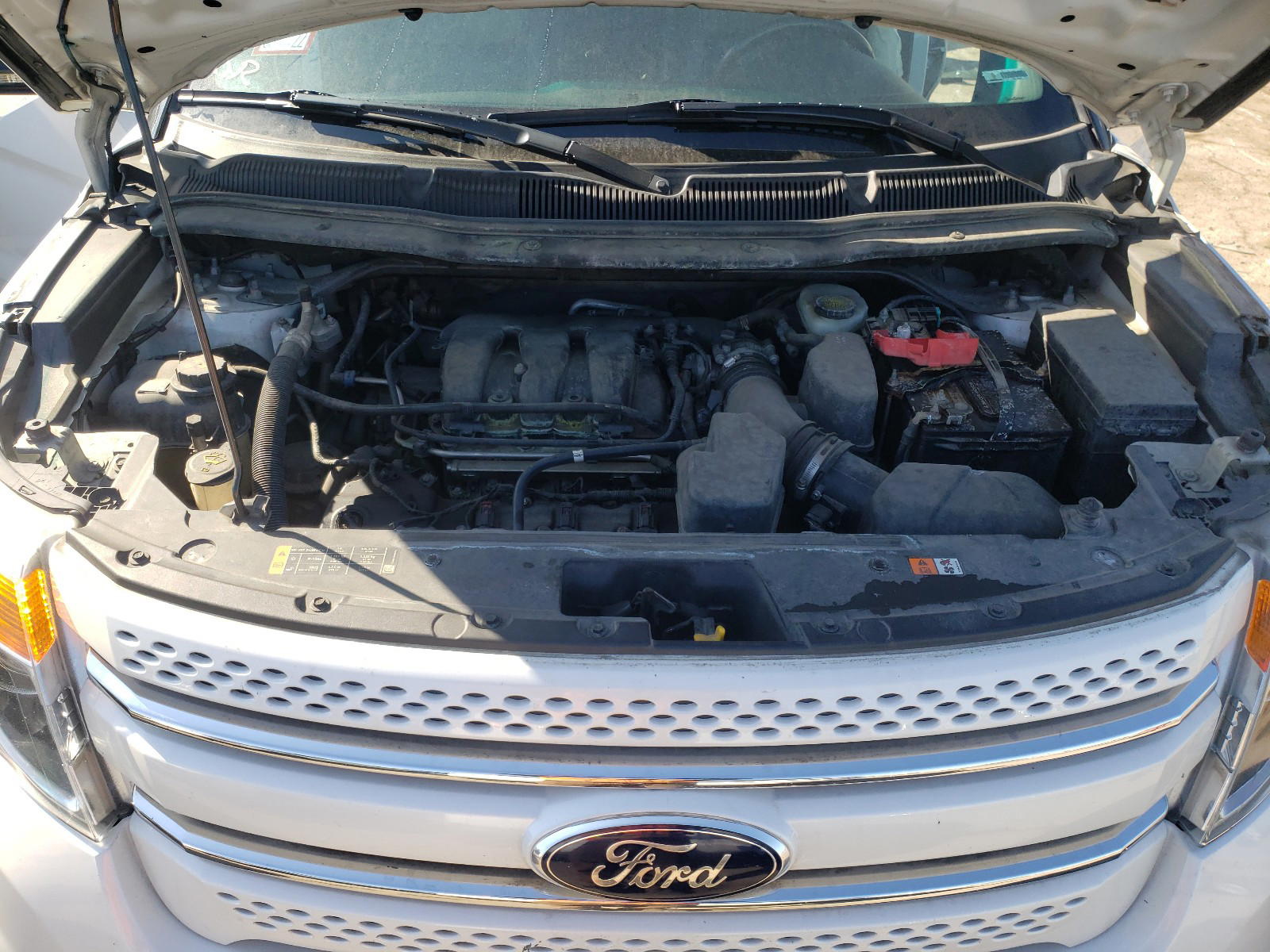Photo 17 from auction – 2013 FORD EXPLORER L with VIN 1FM5K8F85DGB38041