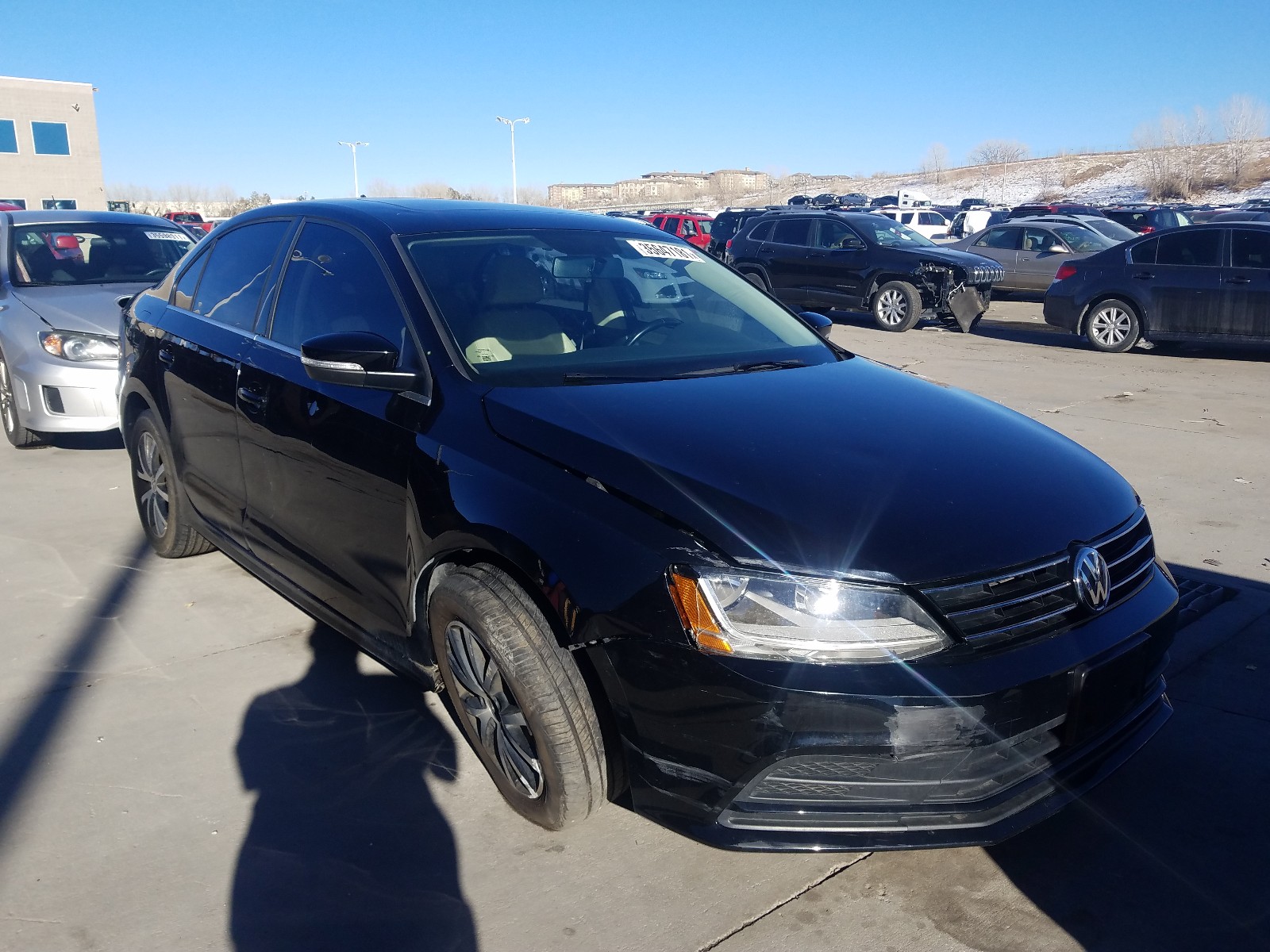 Photo 1 from auction – 2017 VOLKSWAGEN JETTA SE with VIN 3VWDB7AJ8HM259899