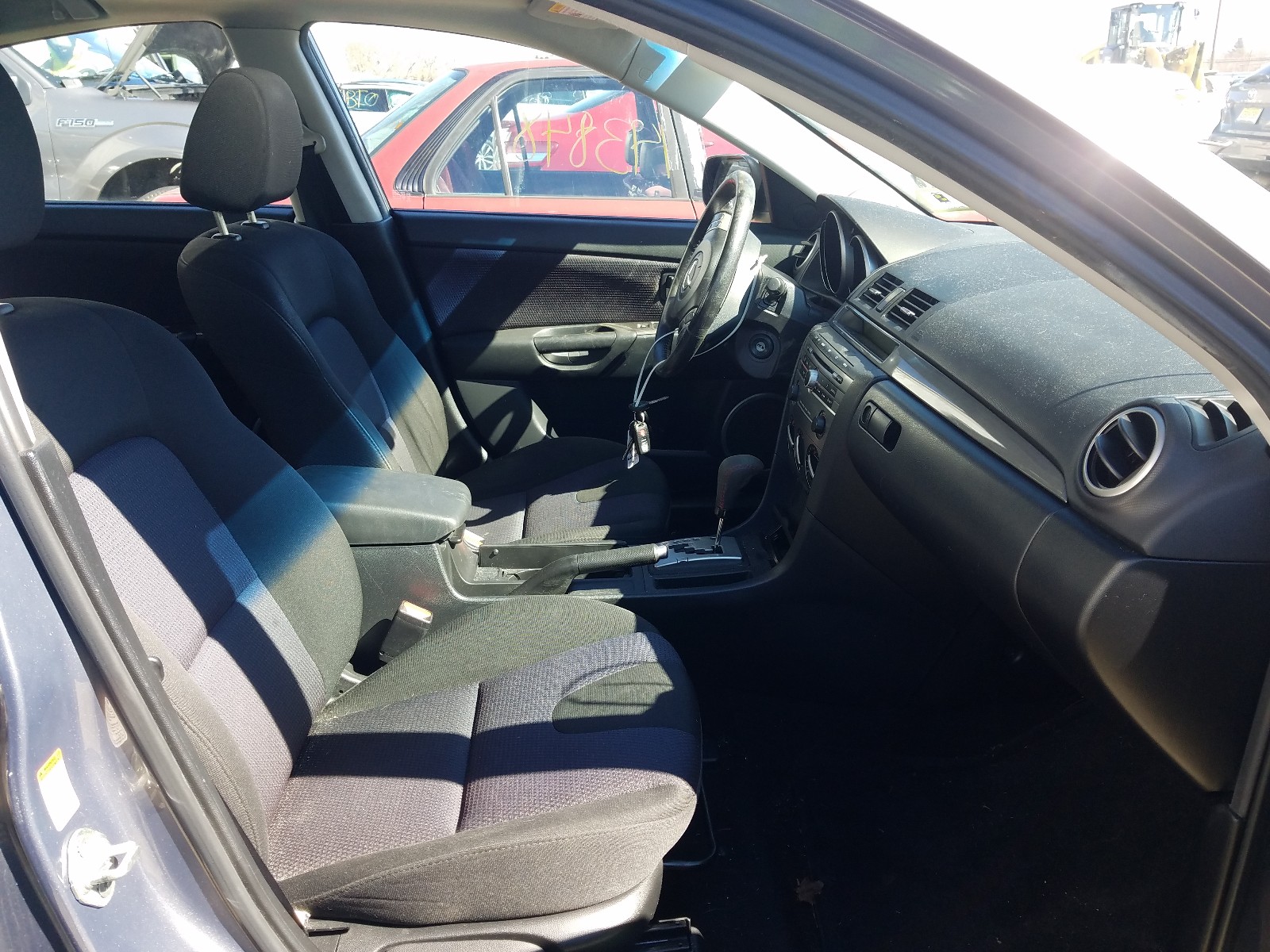 Photo 5 from auction – 2007 MAZDA 3 S with VIN JM1BK323771739527
