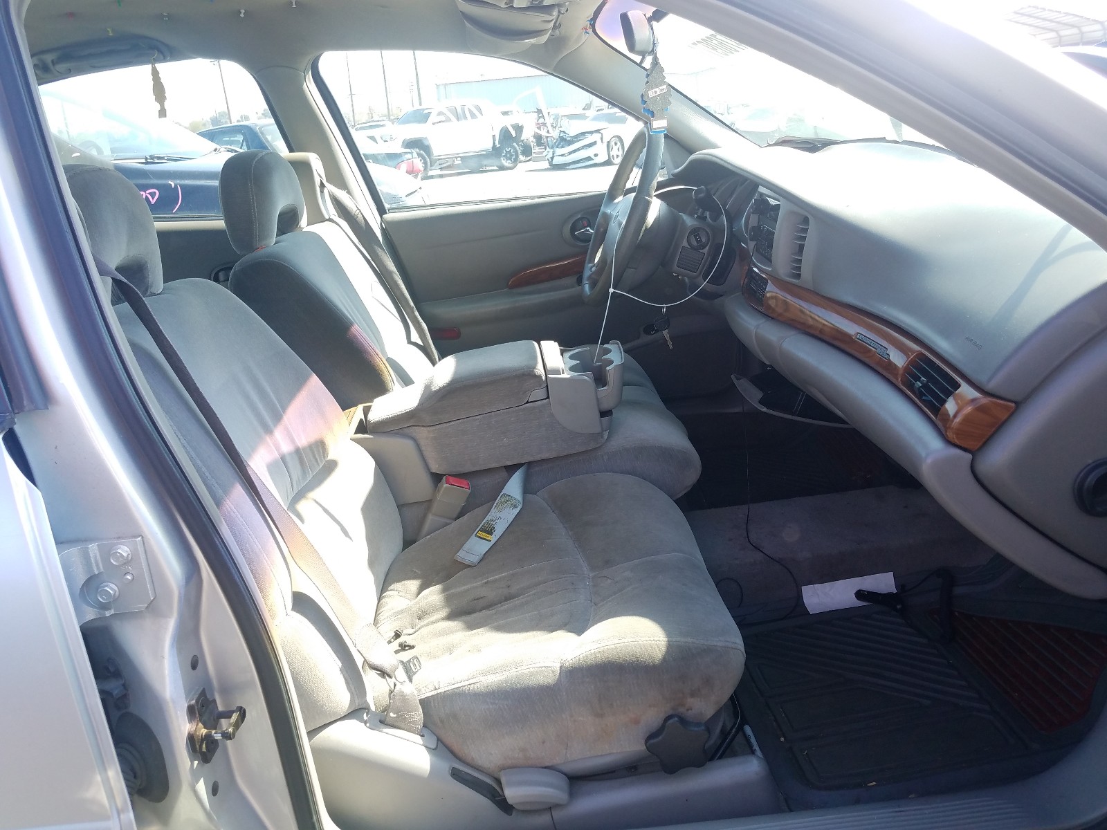 Photo 5 from auction – 2001 BUICK LESABRE CU with VIN 1G4HP54K61U203407