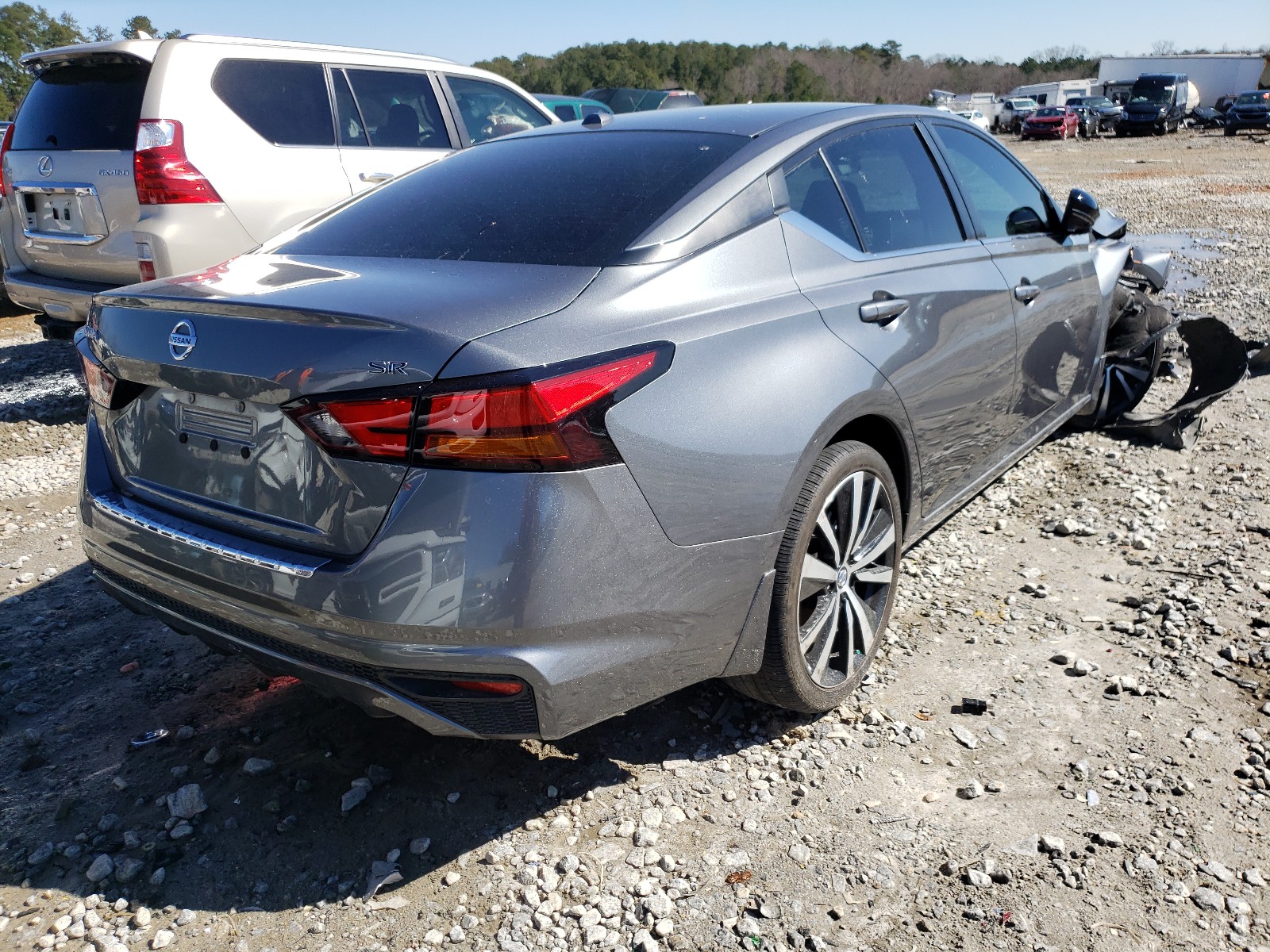 Photo 4 from auction – 2019 NISSAN ALTIMA SR with VIN 1N4BL4CV0KC215724