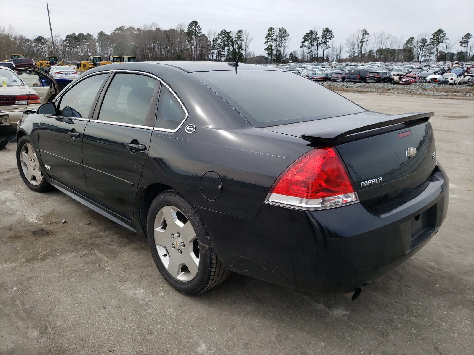 Photo 3 from auction – 2009 CHEVROLET IMPALA SS with VIN 2G1WD57C591218943