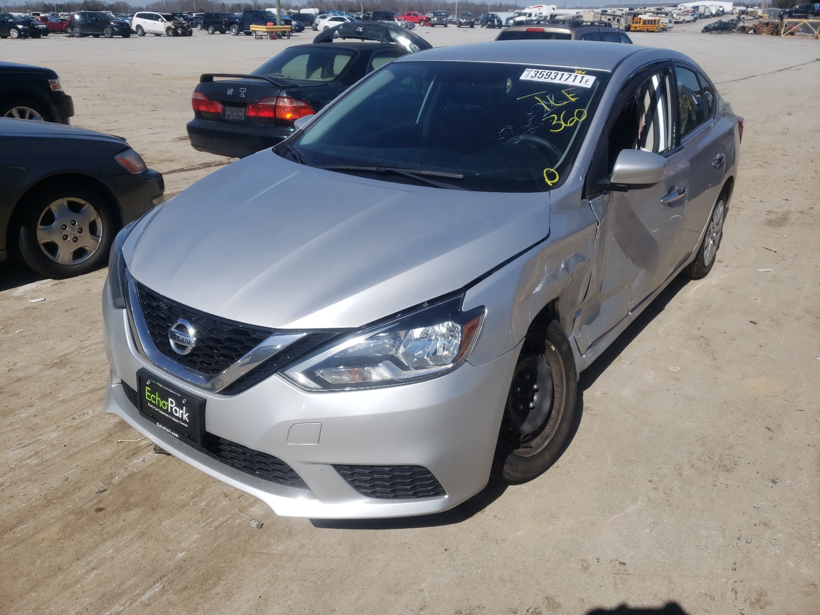 Photo 2 from auction – 2017 NISSAN SENTRA S with VIN 3N1AB7AP8HY337779