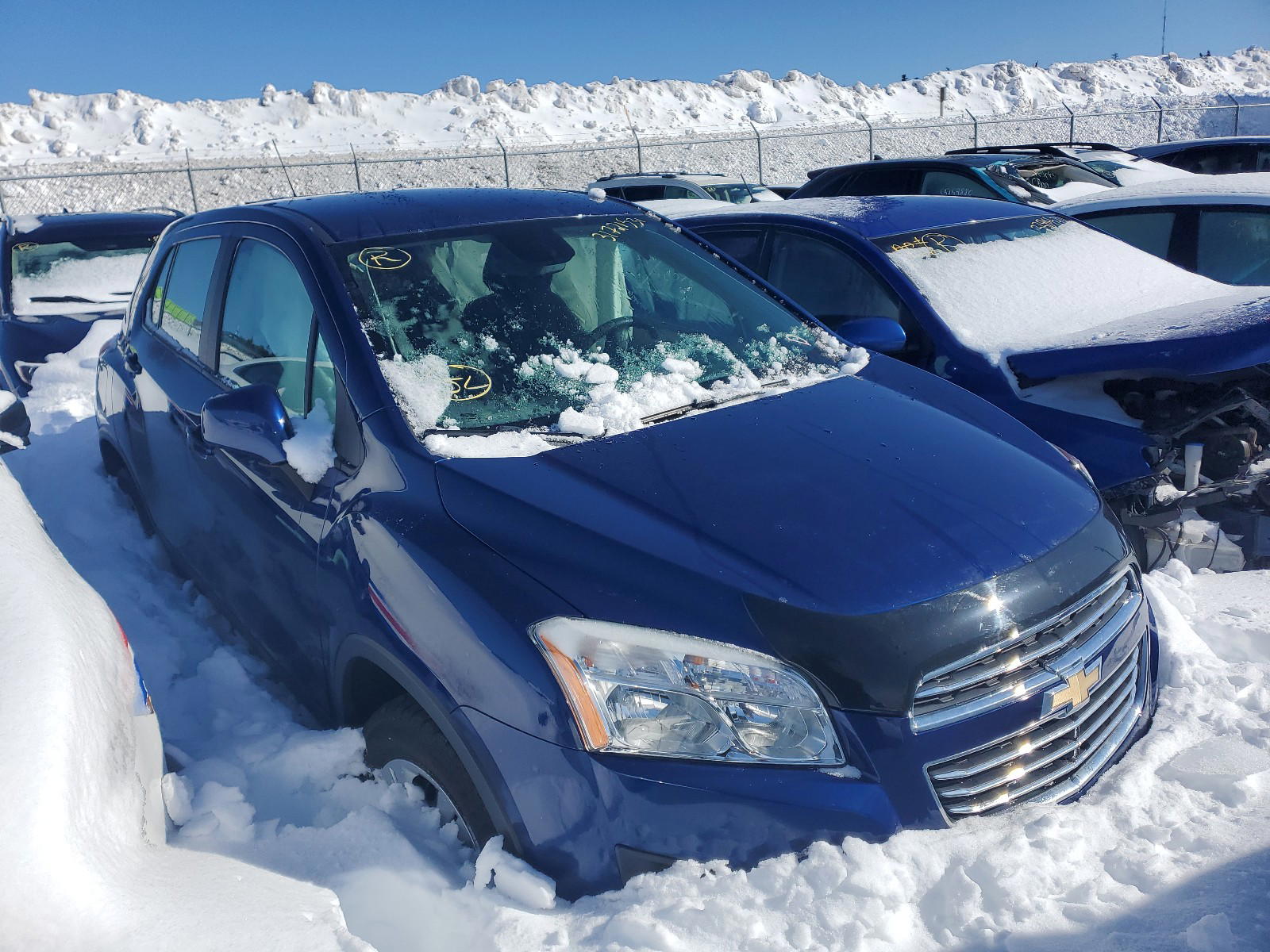 CHEVROLET TRAX LS 2016 with VIN 3GNCJKSB4GL227085 - Photo from auction