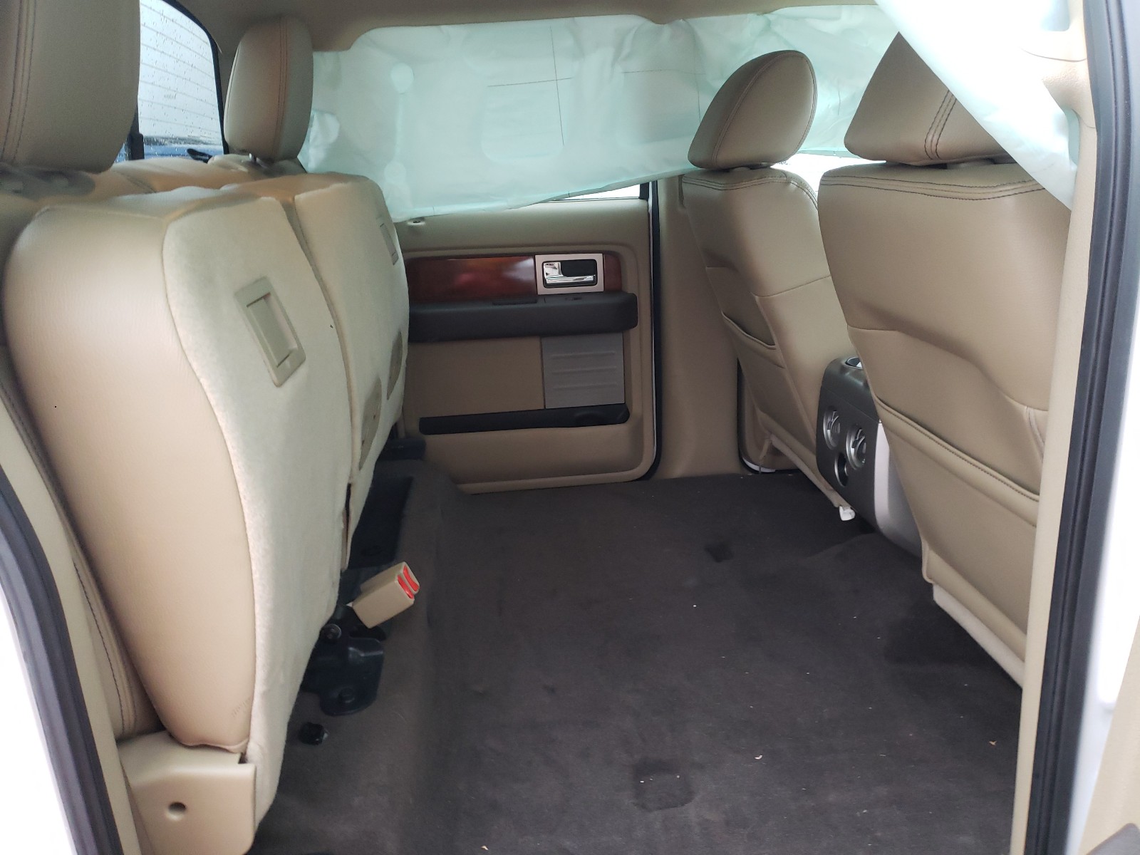 Photo 6 from auction – 2010 FORD F150 SUPER with VIN 1FTFW1EV3AFB09165