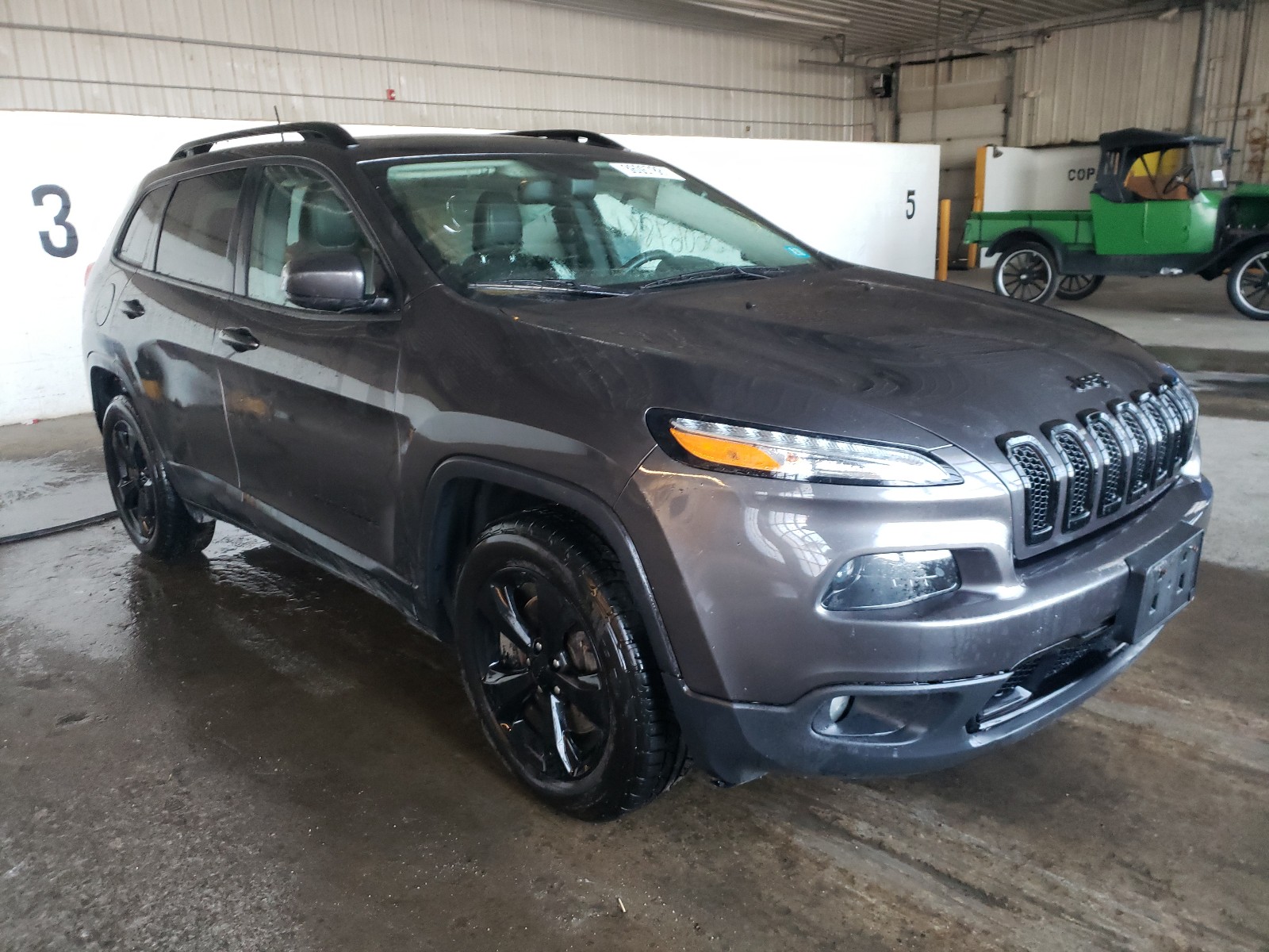 JEEP CHEROKEE L 2017 with VIN 1C4PJMDS0HW569311 - Photo from auction