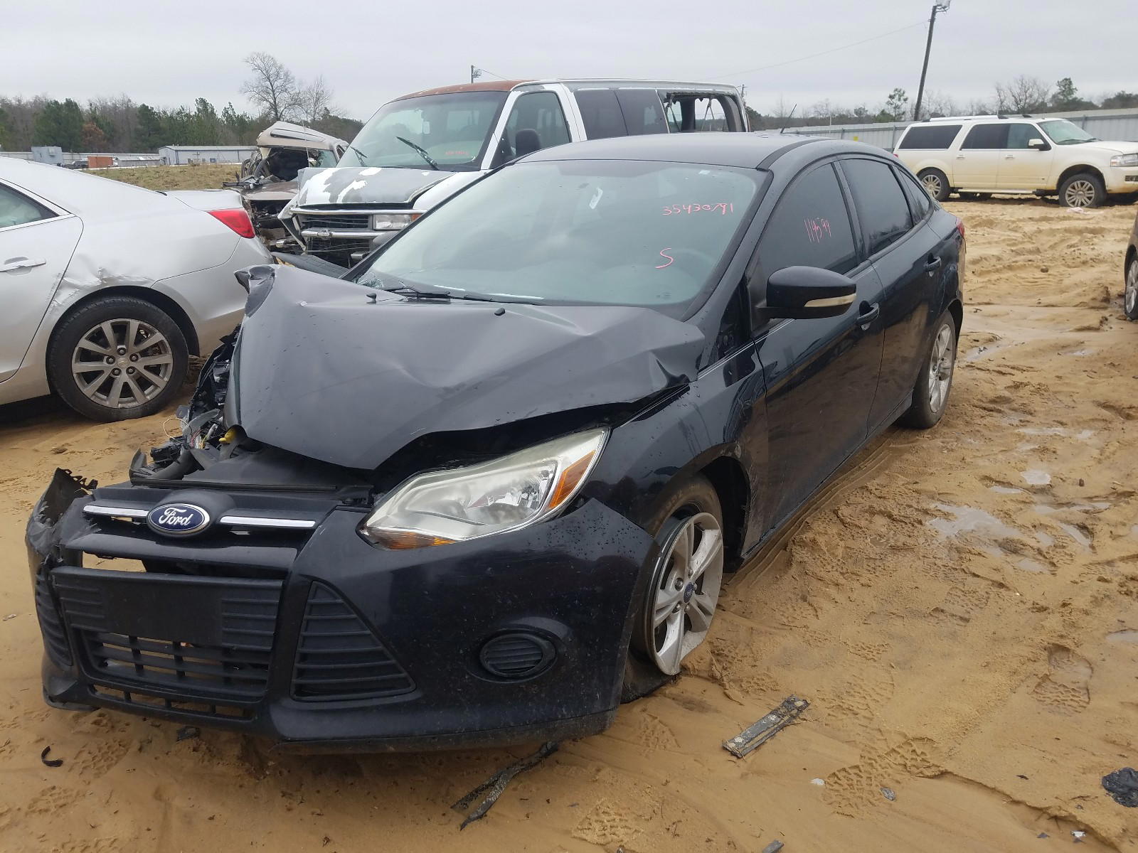 Photo 2 from auction – 2013 FORD FOCUS SE with VIN 1FADP3F2XDL277272