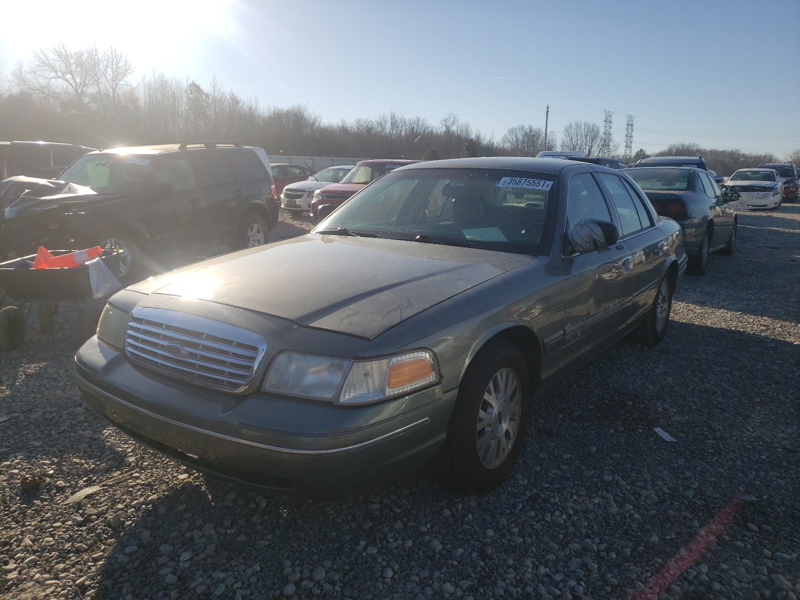 Photo 2 from auction – 2004 FORD CROWN VIC with VIN 2FAFP74W14X139984
