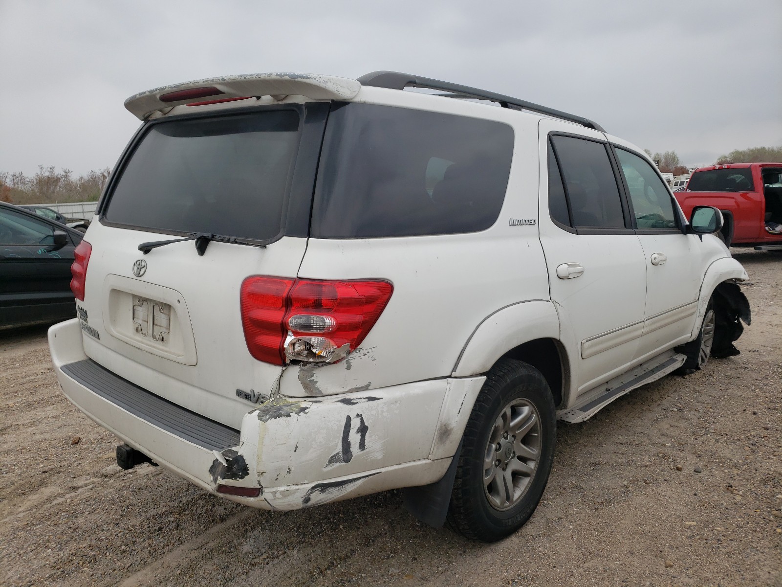 Photo 4 from auction – 2004 TOYOTA SEQUOIA LI with VIN 5TDZT38A64S233588