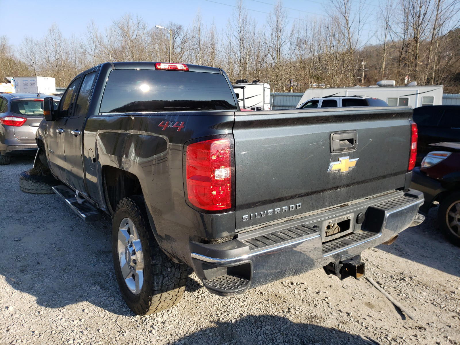 Photo 3 from auction – 2019 CHEVROLET SILVERADO with VIN 2GC2KREG9K1150385