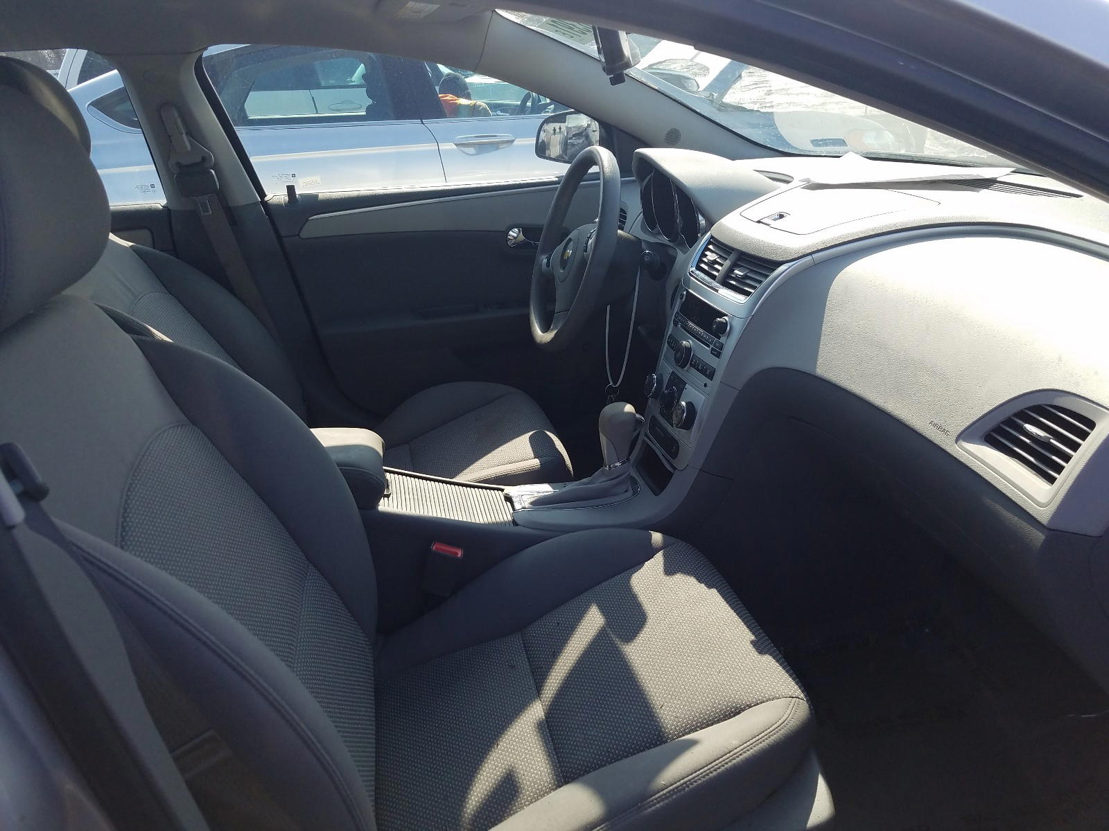 Photo 5 from auction – 2012 CHEVROLET MALIBU LS with VIN 1G1ZB5E04CF320892