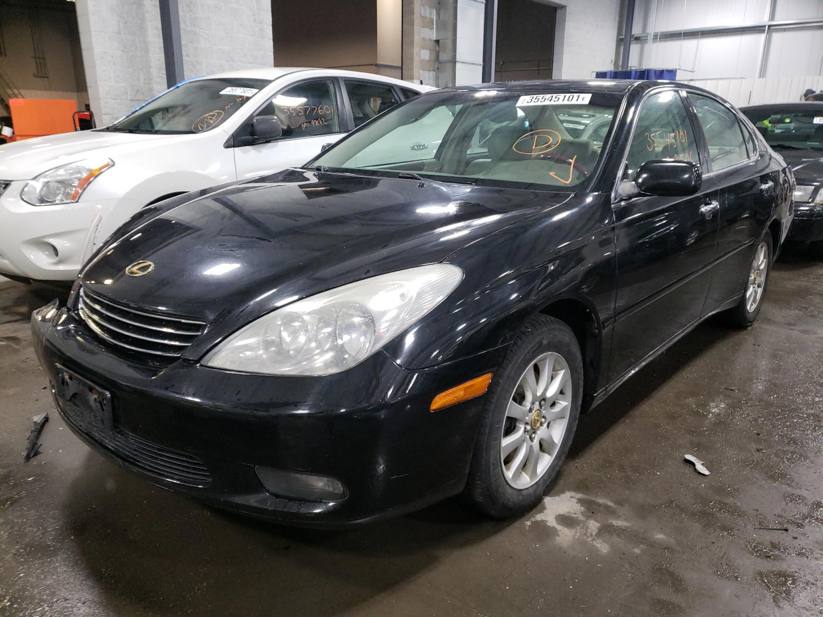 Photo 2 from auction – 2003 LEXUS ES 300 with VIN JTHBF30G636012370
