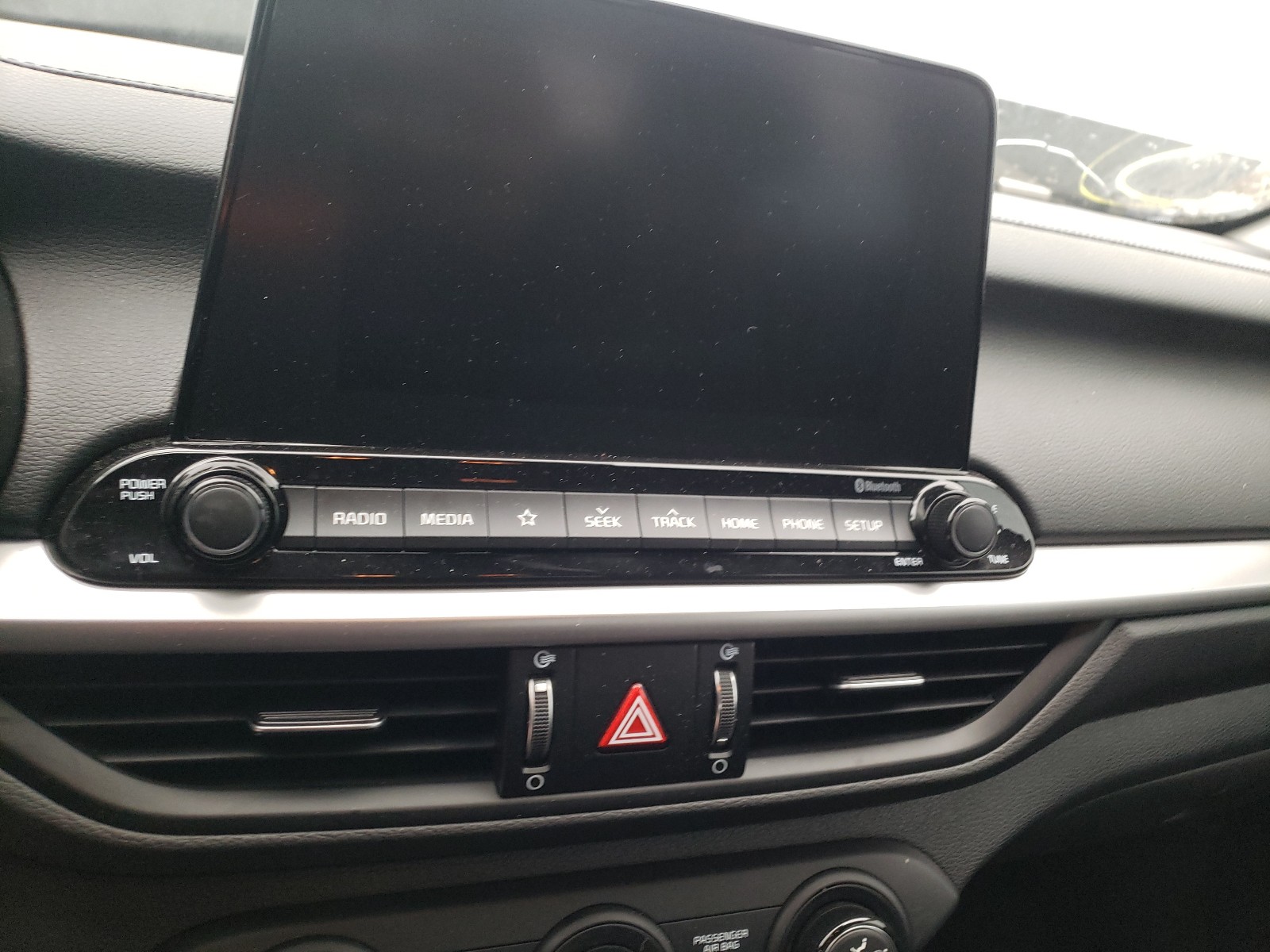 Фото 9 с аукциона – 2020 KIA FORTE FE с VIN 3KPF24AD9LE213926