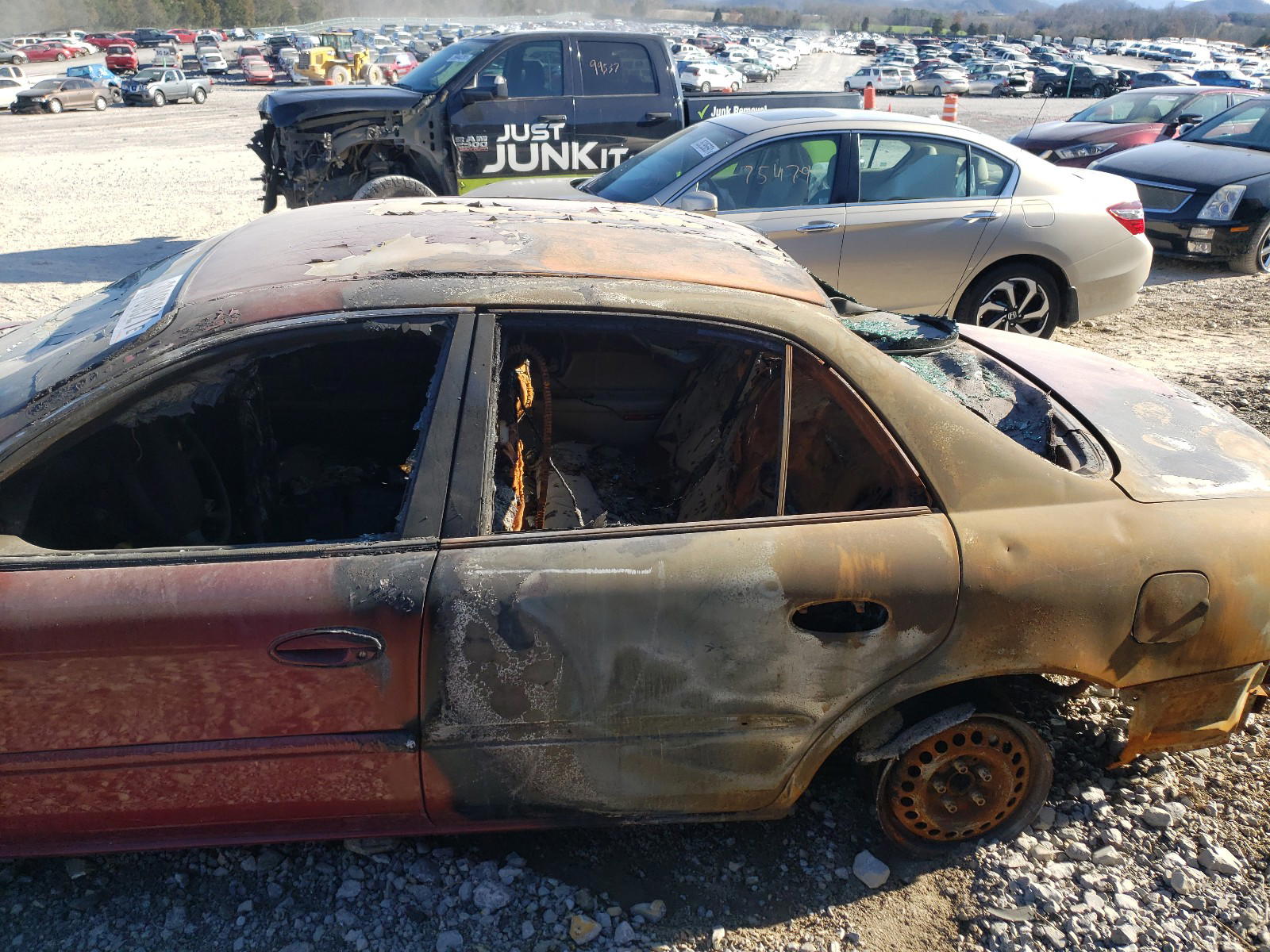 Photo 9 from auction – 2004 BUICK CENTURY CU with VIN 2G4WS52J541171582