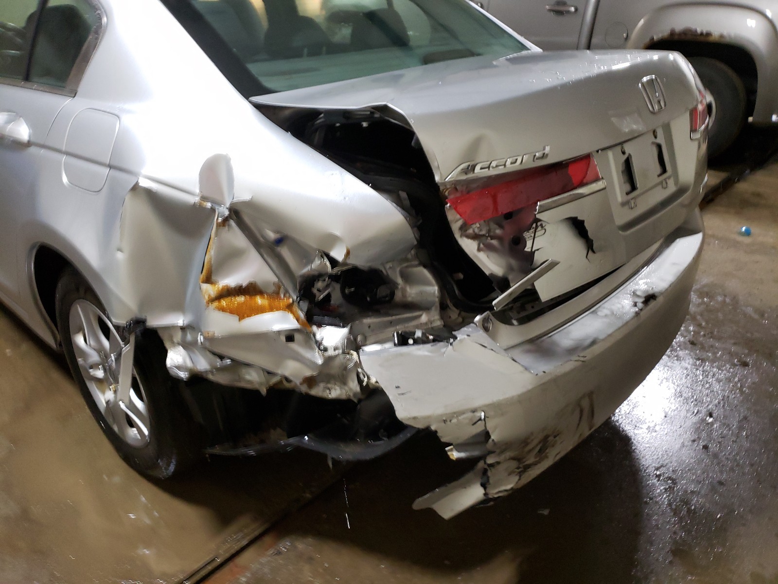 Photo 9 from auction – 2011 HONDA ACCORD SE with VIN 1HGCP2F67BA155269