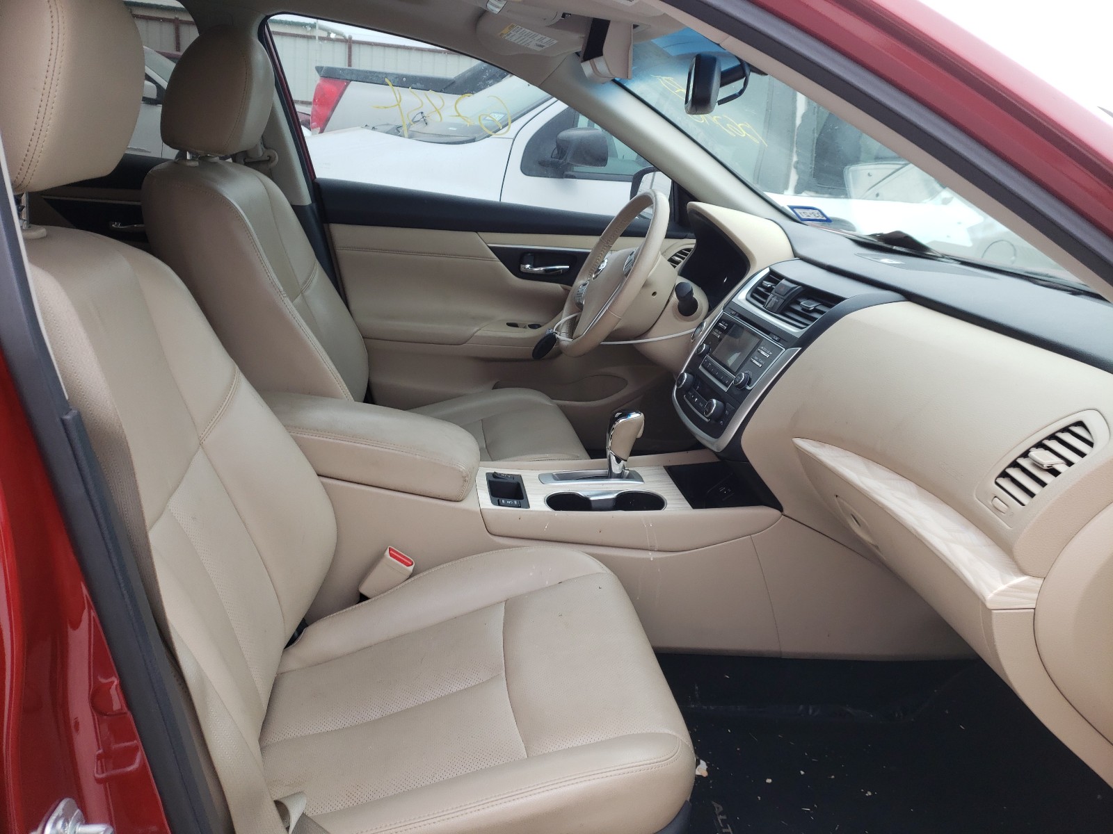 Photo 5 from auction – 2016 NISSAN ALTIMA 2.5 with VIN 1N4AL3AP7GC126296