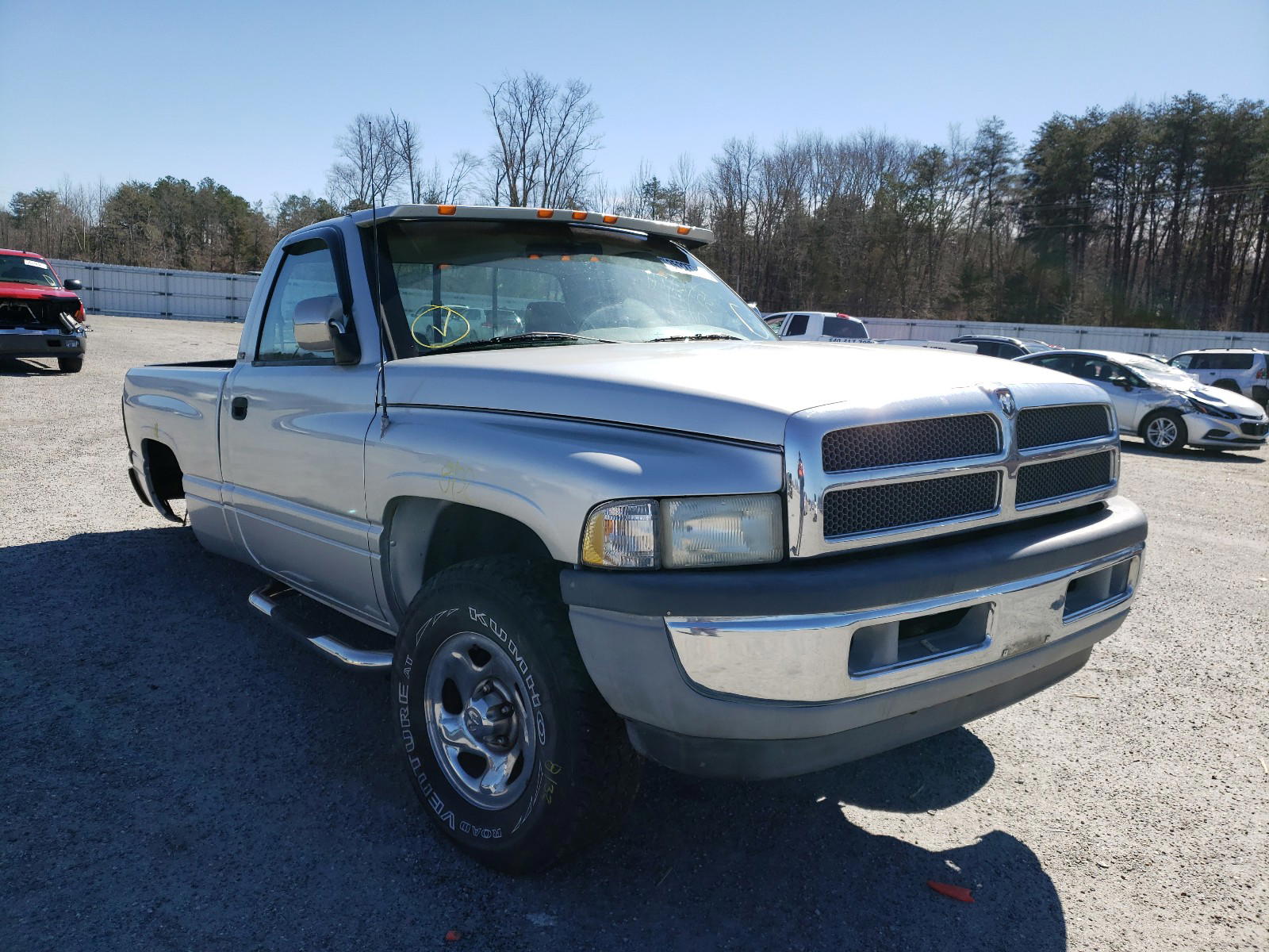 DODGE RAM 1500 1995 with VIN 1B7HF16Z4SS252645 - Photo from auction