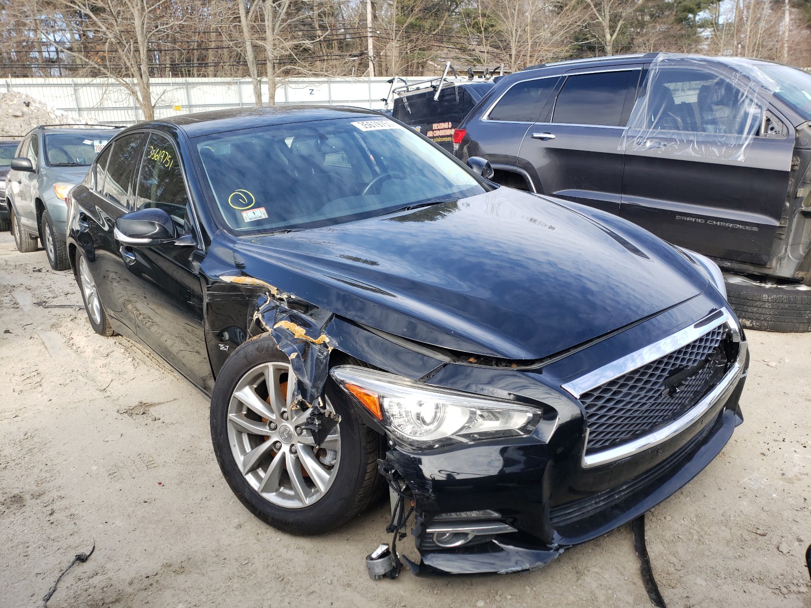 Photo 1 from auction – 2015 INFINITI Q50 BASE with VIN JN1BV7AR6FM393720