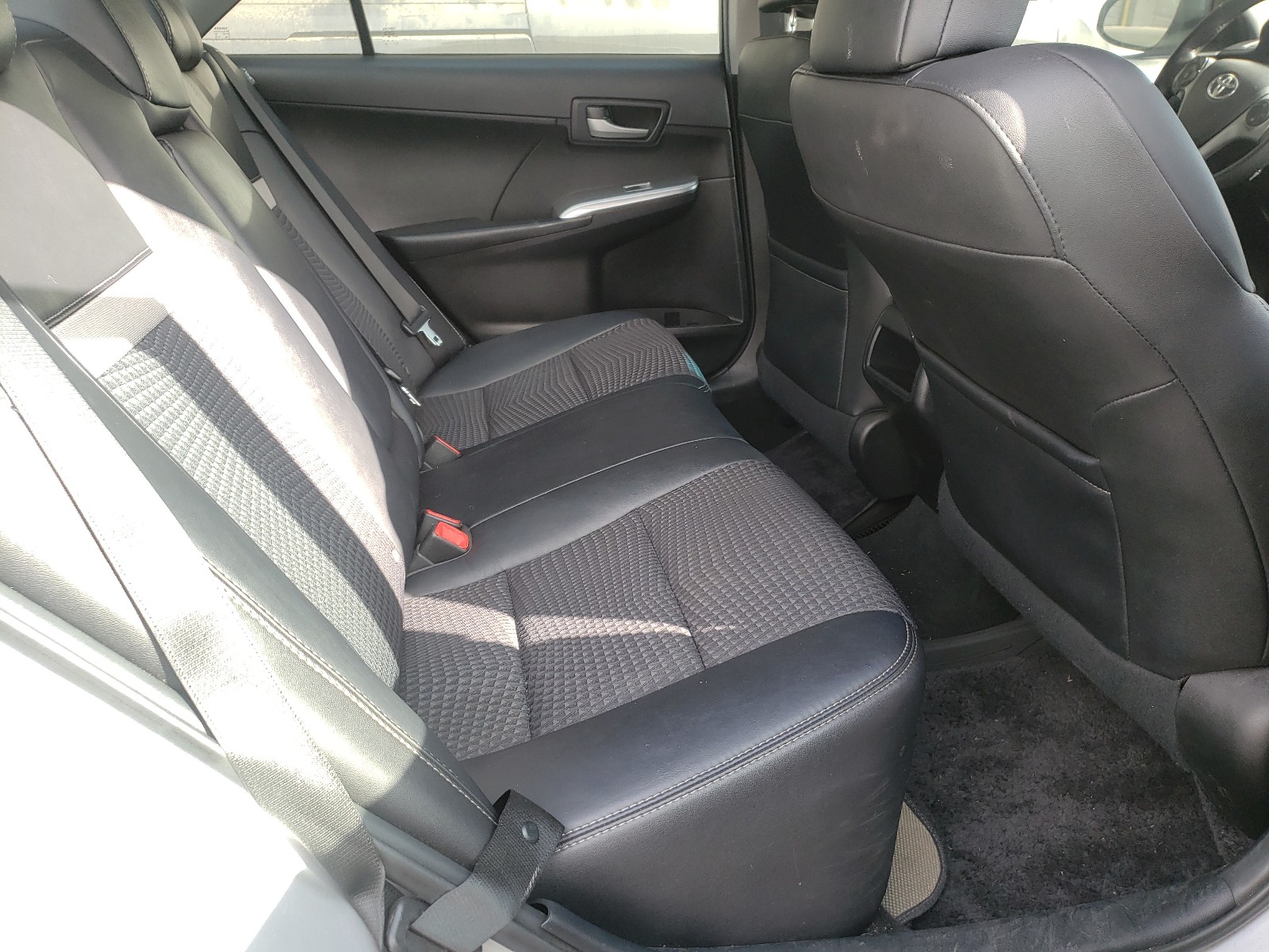 Photo 6 from auction – 2014 TOYOTA CAMRY L with VIN 4T1BF1FK2EU816094
