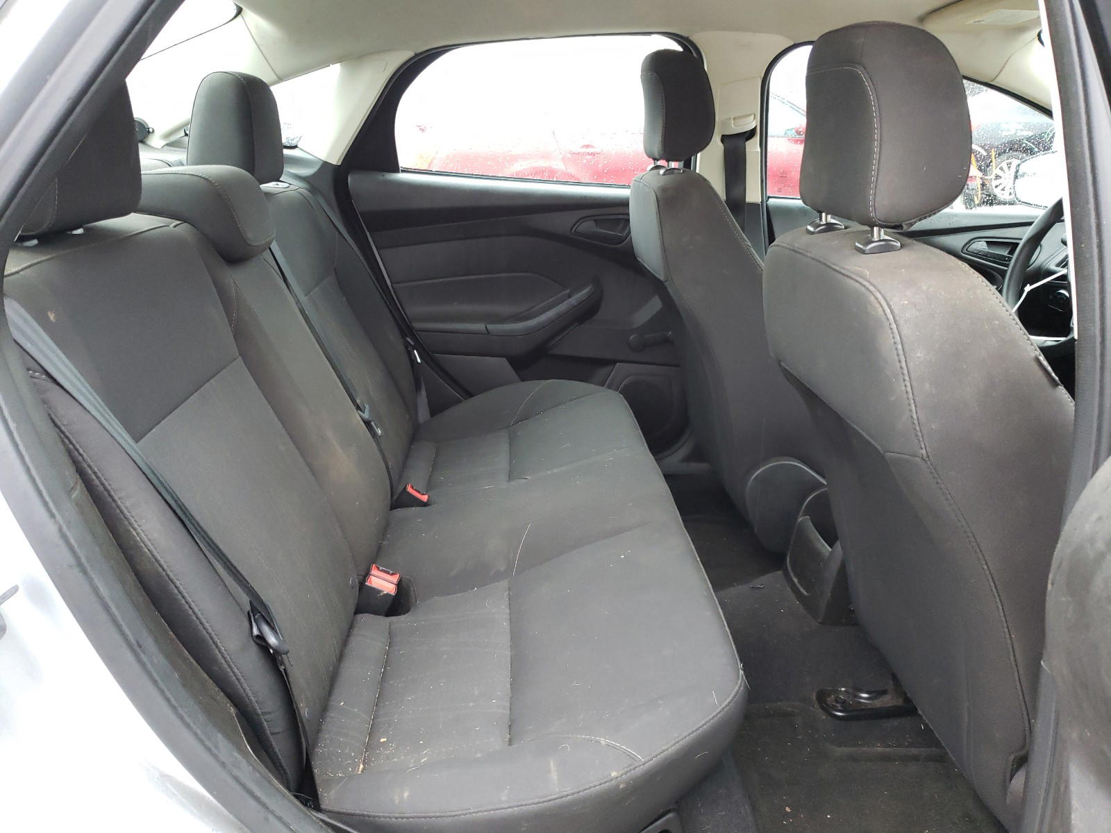 Photo 6 from auction – 2016 FORD FOCUS S with VIN 1FADP3E22GL298641