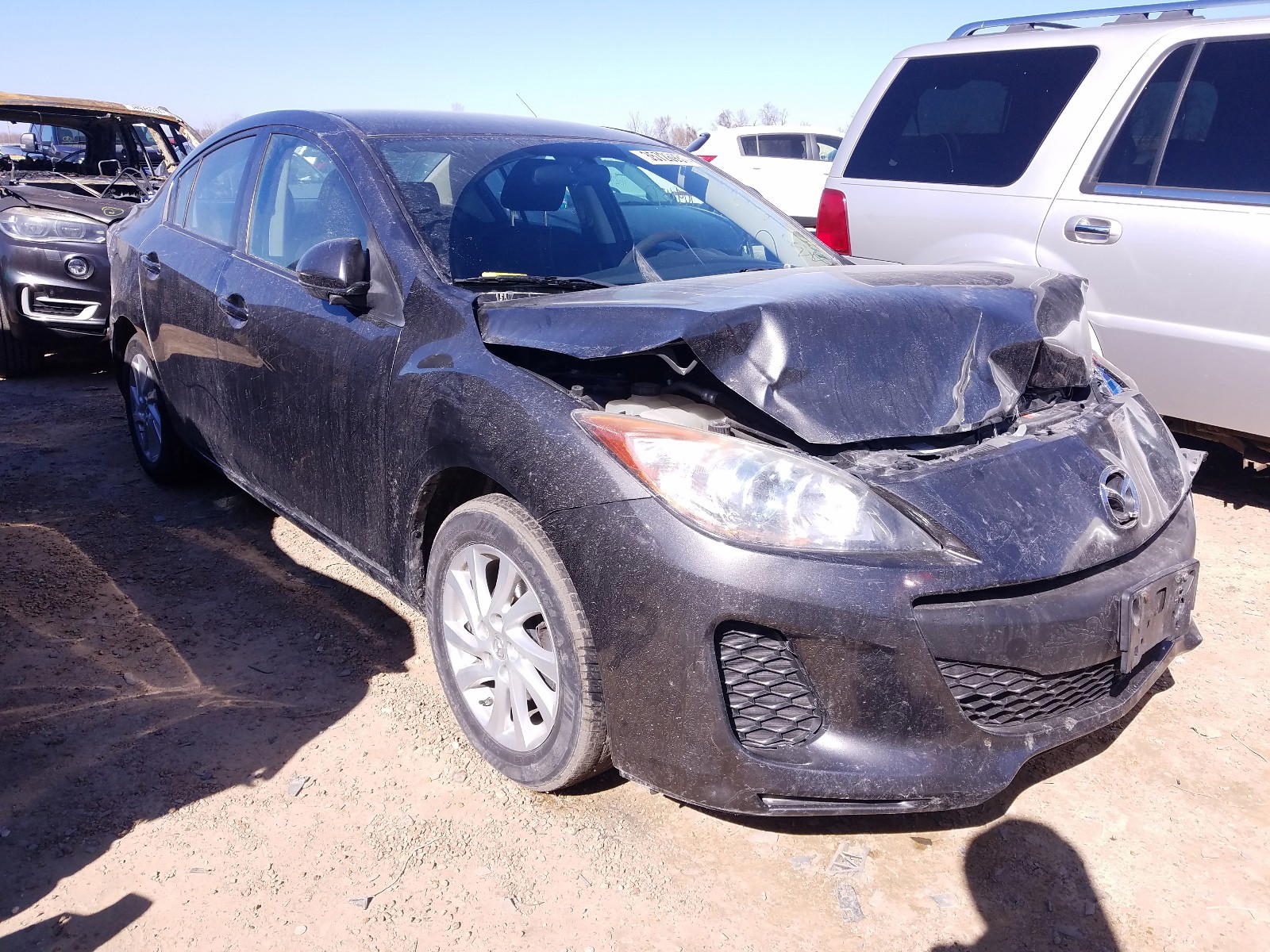 MAZDA 3 I 2012 with VIN JM1BL1V74C1619131 - Photo from auction