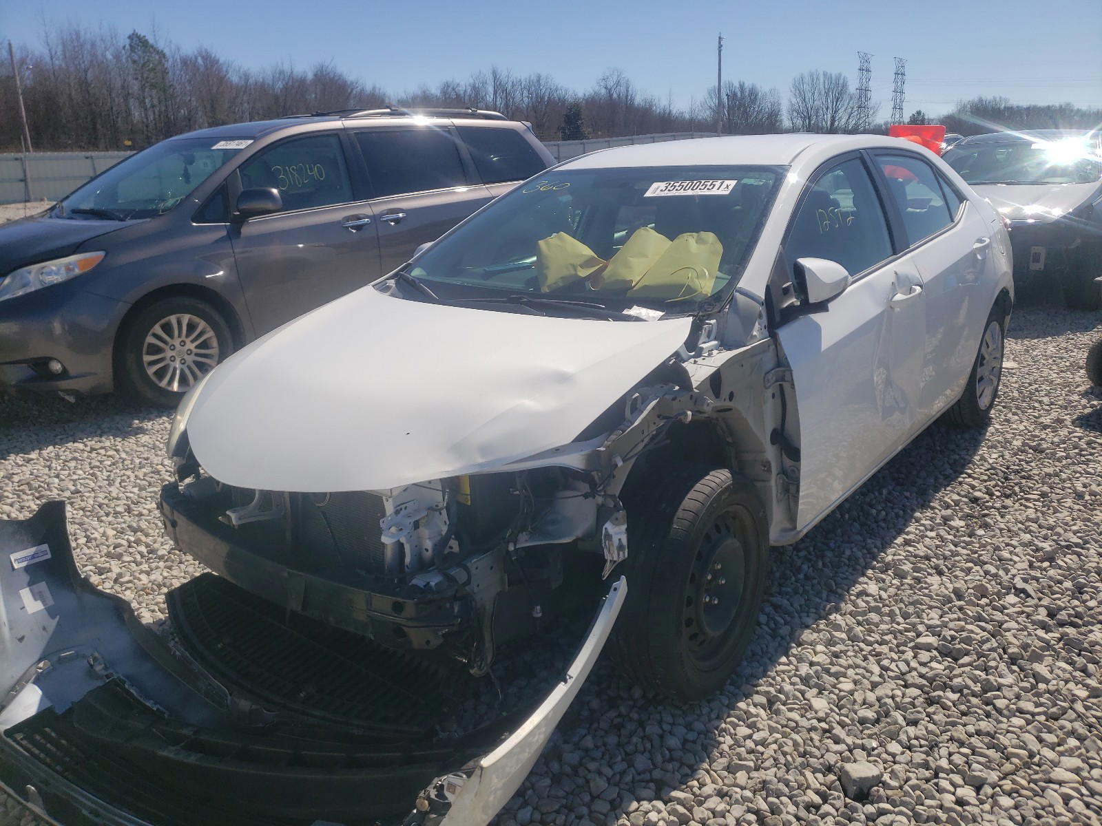 Photo 2 from auction – 2015 TOYOTA COROLLA L with VIN 5YFBURHE7FP256491