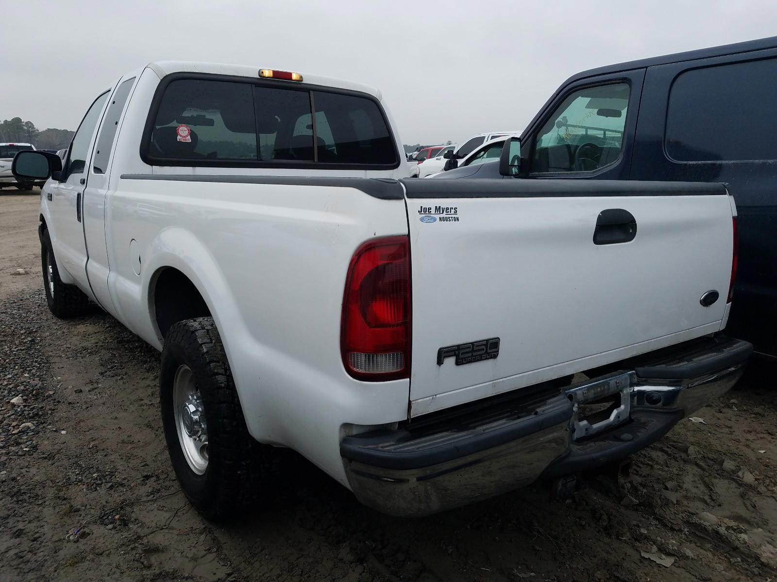 Photo 3 from auction – 2004 FORD F250 SUPER with VIN 1FTNX20L14EA53550