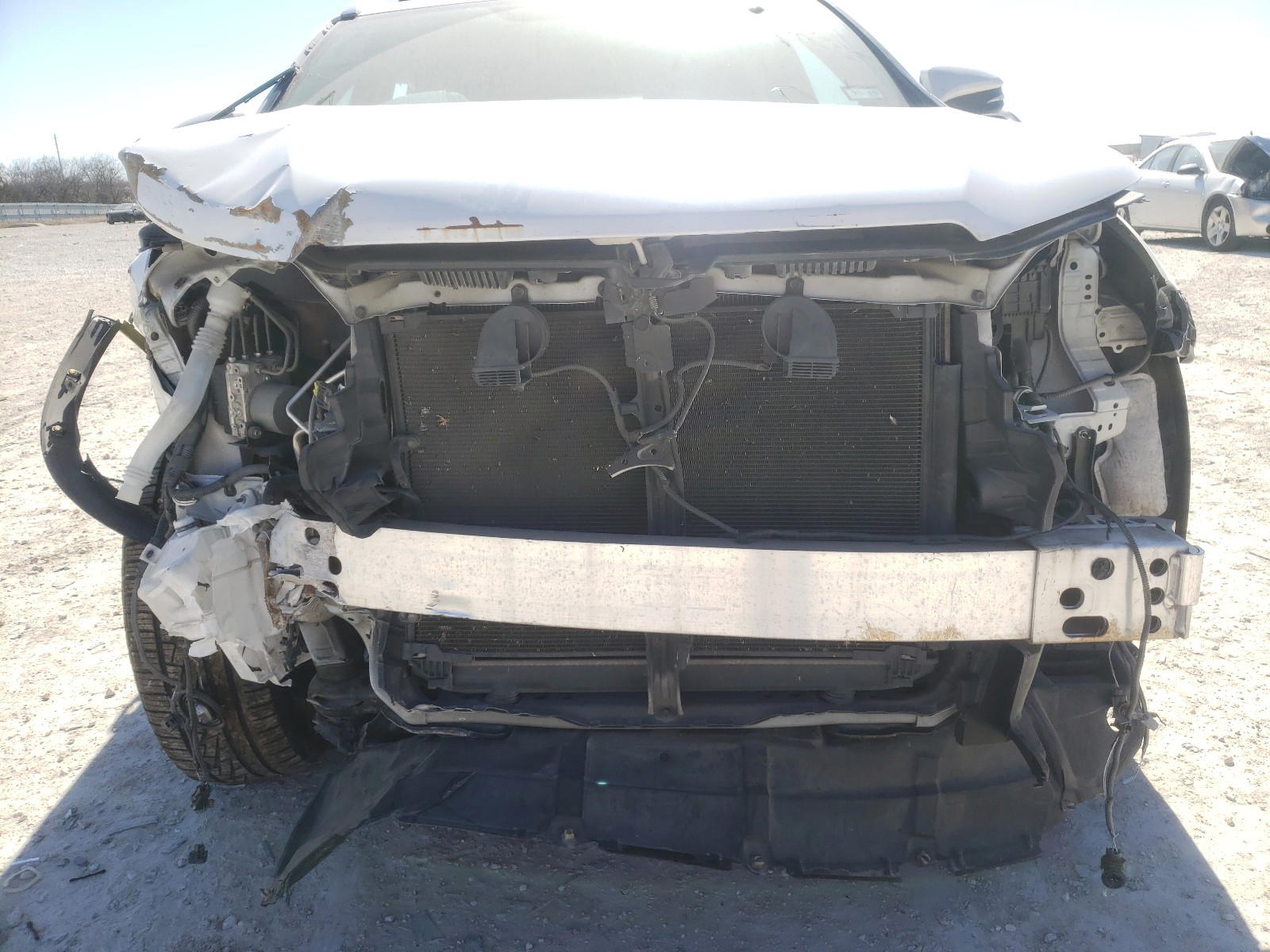 Photo 9 from auction – 2016 TOYOTA HIGHLANDER with VIN 5TDKKRFH9GS120780