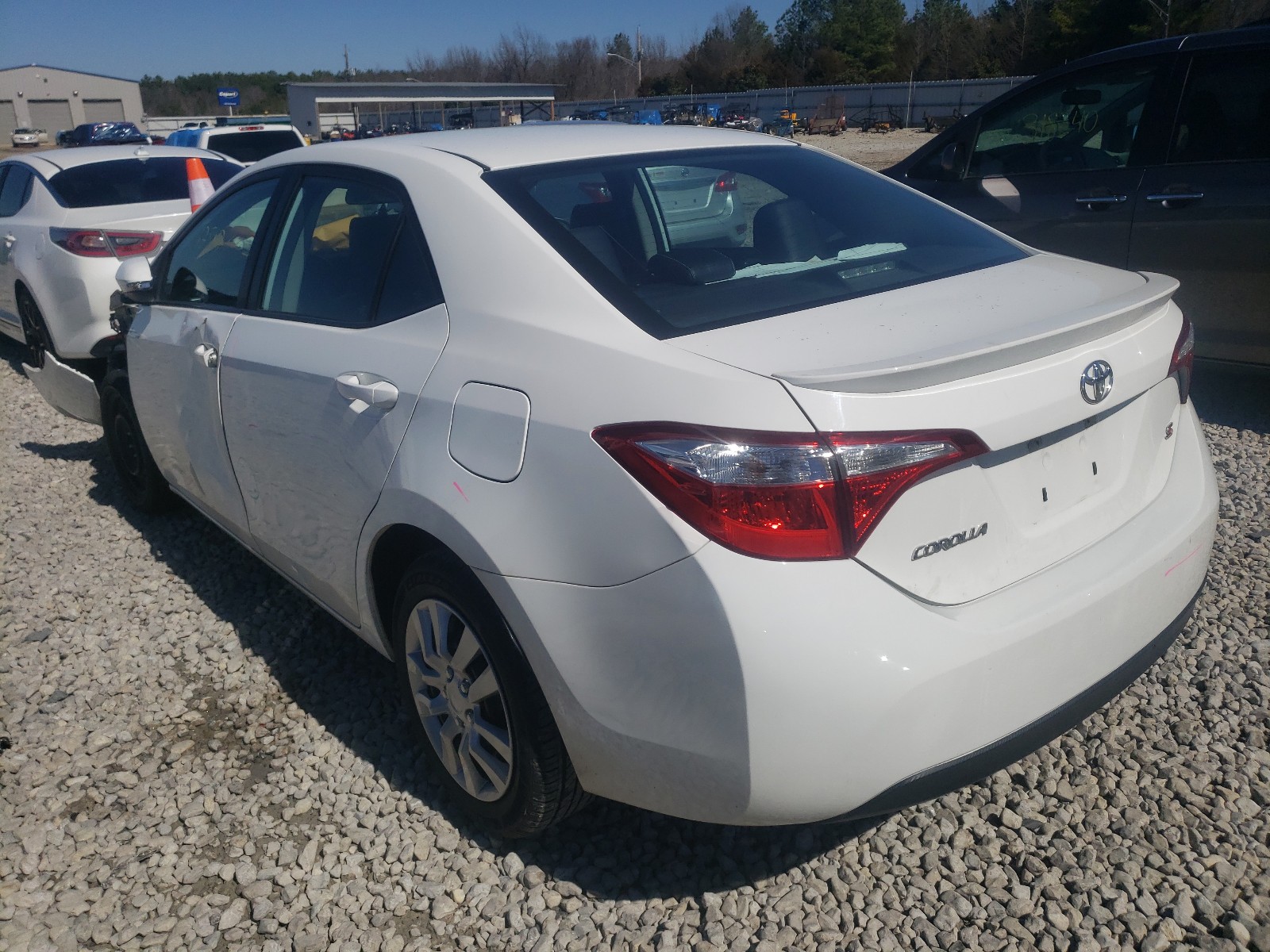Zdjęcie 3 z aukcji – 2015 TOYOTA COROLLA L z VIN 5YFBURHE7FP256491