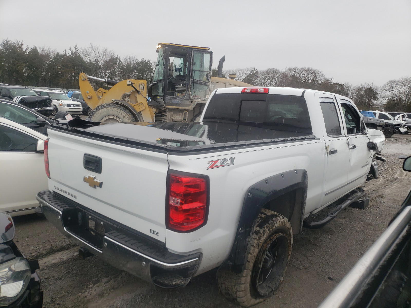 Photo 4 from auction – 2015 CHEVROLET SILVERADO with VIN 1GCVKSEC2FZ420037