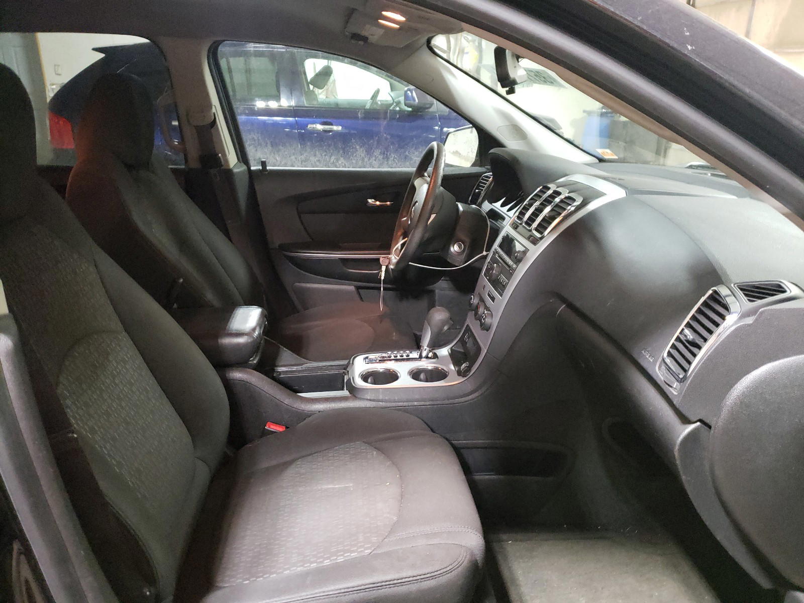 Photo 5 from auction – 2012 GMC ACADIA SLE with VIN 1GKKVNED9CJ420734
