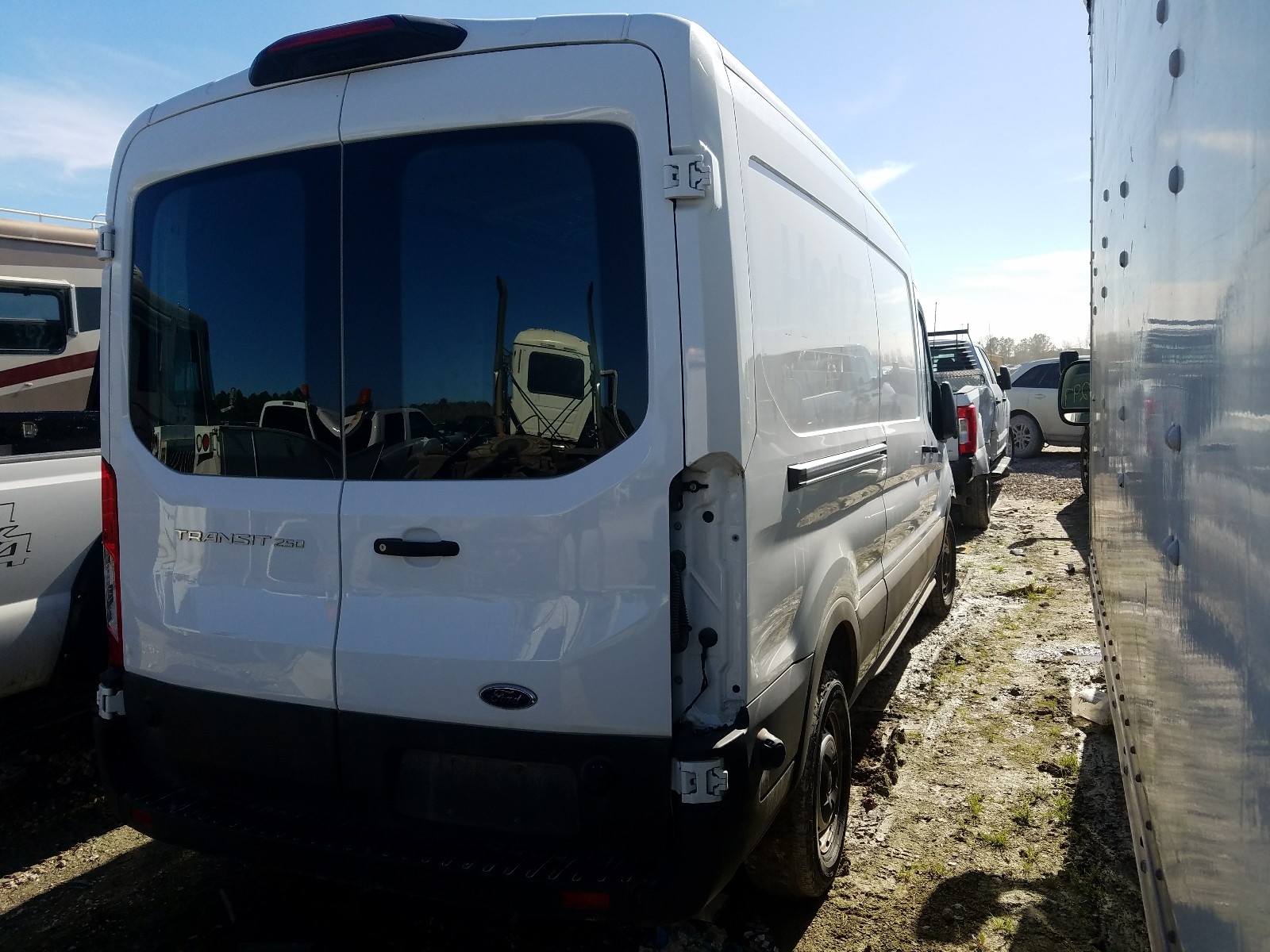 Photo 4 from auction – 2020 FORD TRANSIT T- with VIN 1FTBR1C81LKA06825
