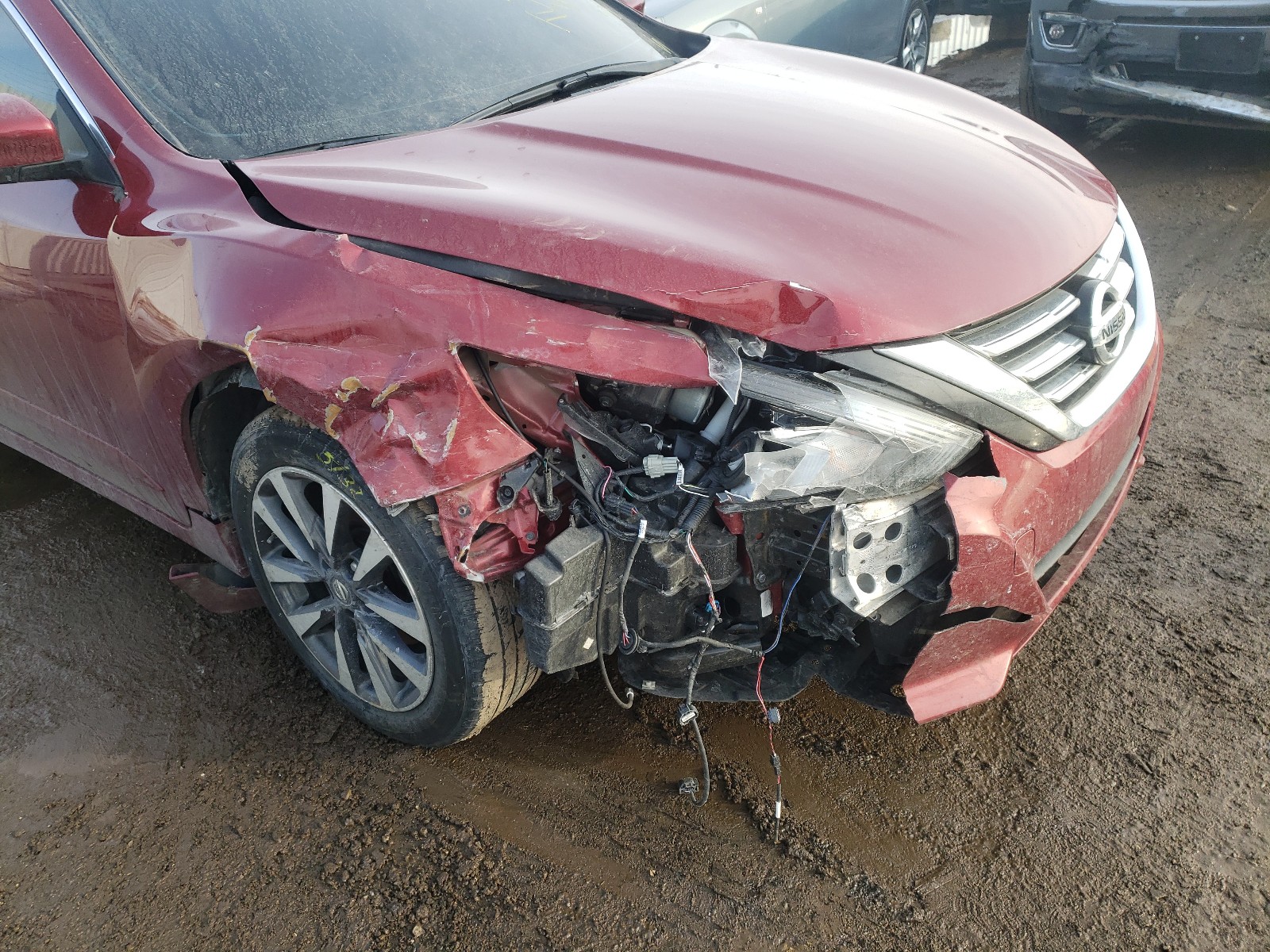 Photo 9 from auction – 2017 NISSAN ALTIMA 2.5 with VIN 1N4AL3AP0HC239640