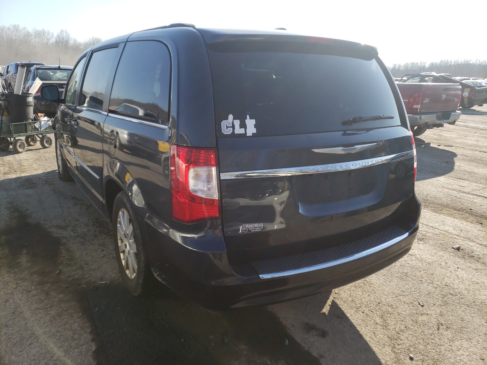 Photo 3 from auction – 2014 CHRYSLER TOWN & COU with VIN 2C4RC1BG3ER461253