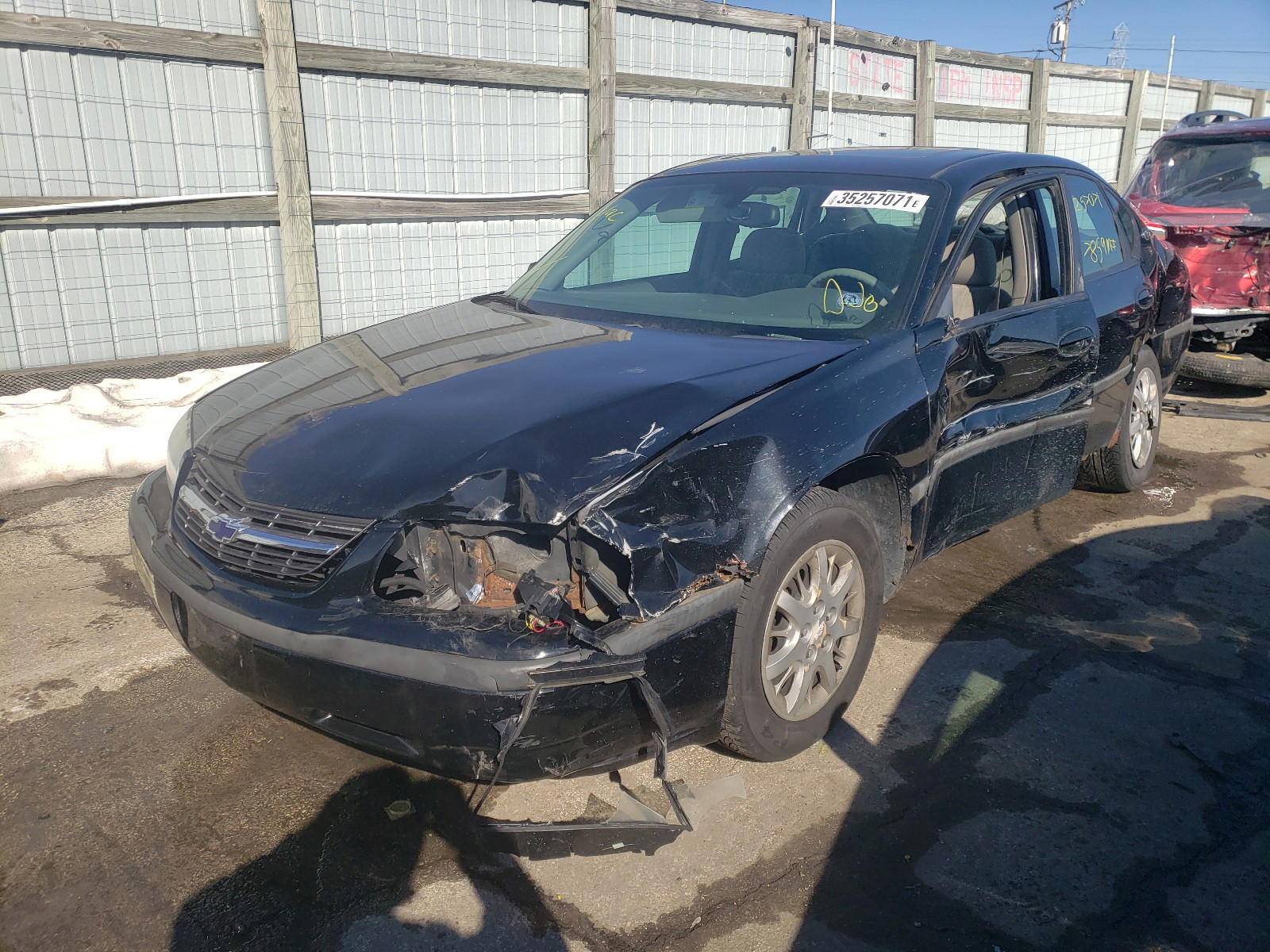 Photo 2 from auction – 2004 CHEVROLET IMPALA with VIN 2G1WF52E149461775