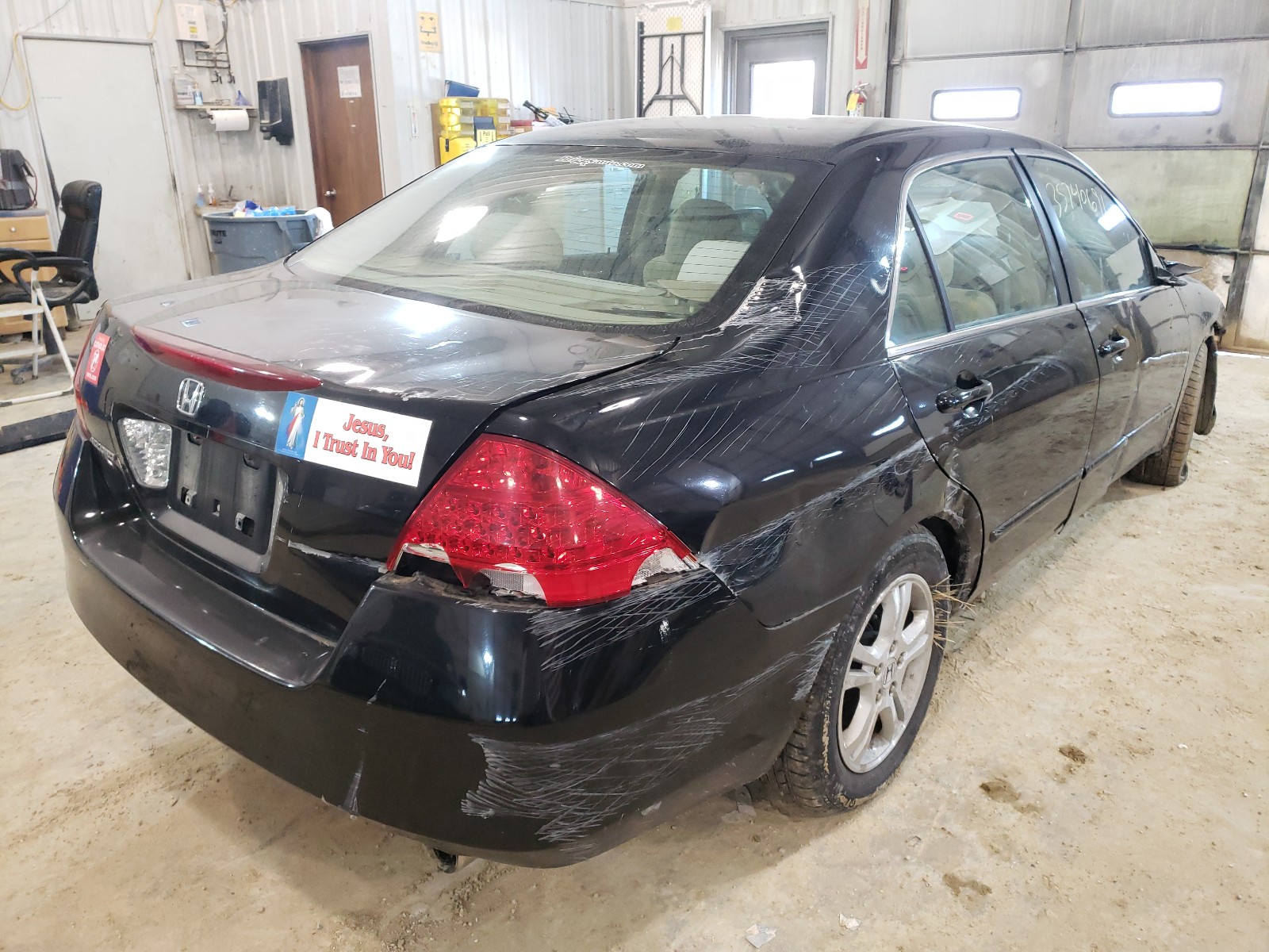 Photo 4 from auction – 2007 HONDA ACCORD EX with VIN 1HGCM55717A049945