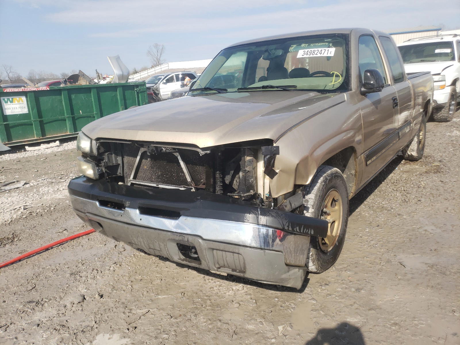 Photo 2 from auction – 2004 CHEVROLET SILVERADO with VIN 1GCEC19XX4Z316266