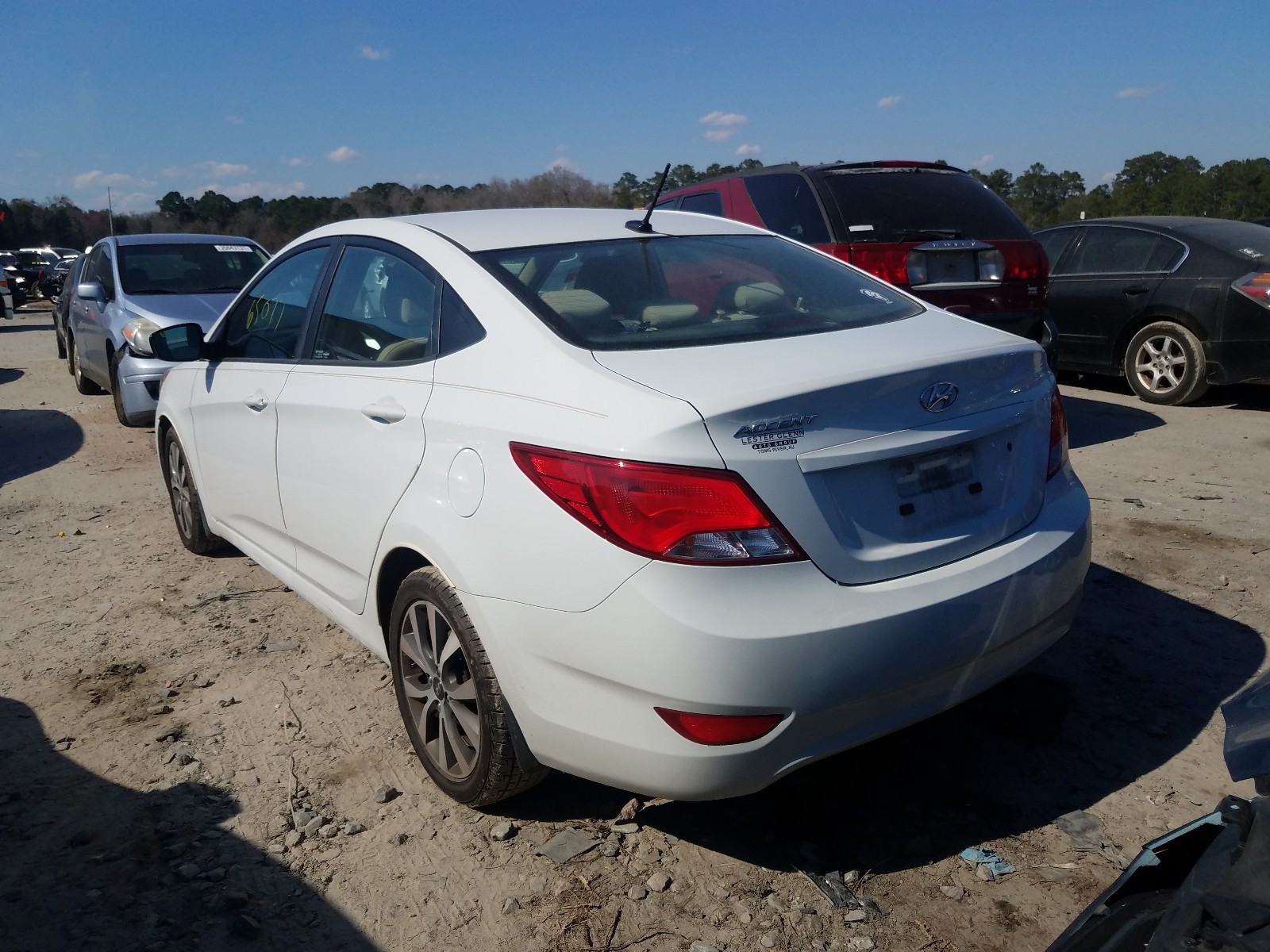 Photo 3 from auction – 2017 HYUNDAI ACCENT SE with VIN KMHCT4AE3HU360952