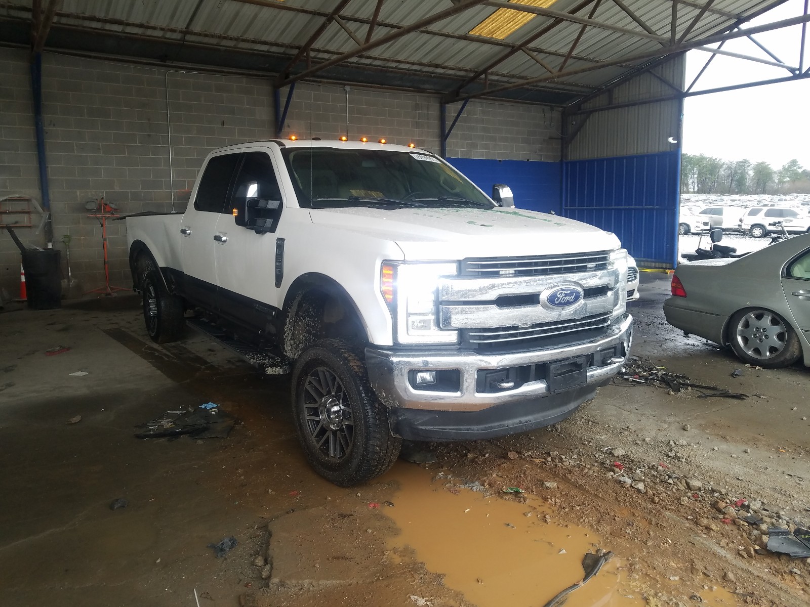 FORD F350 SUPER 2017 with VIN 1FT8W3BT8HEB16796 - Photo from auction