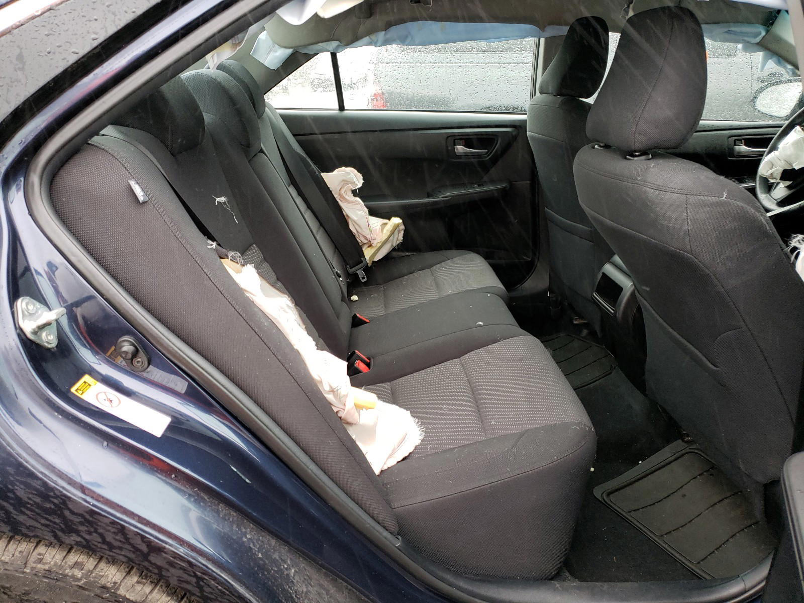 Photo 6 from auction – 2016 TOYOTA CAMRY LE with VIN 4T4BF1FK0GR550468