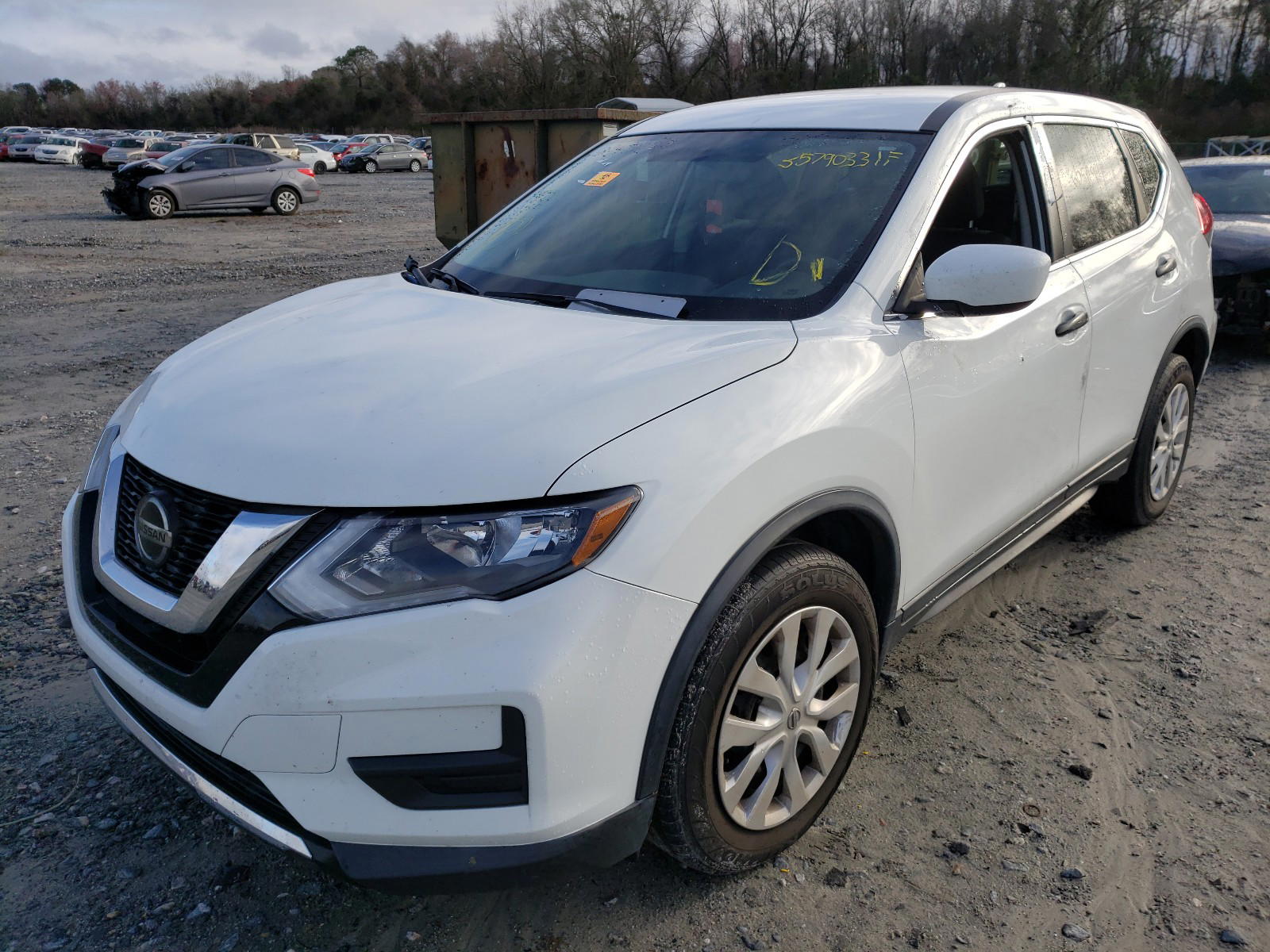 Photo 2 from auction – 2018 NISSAN ROGUE S with VIN KNMAT2MT9JP529791