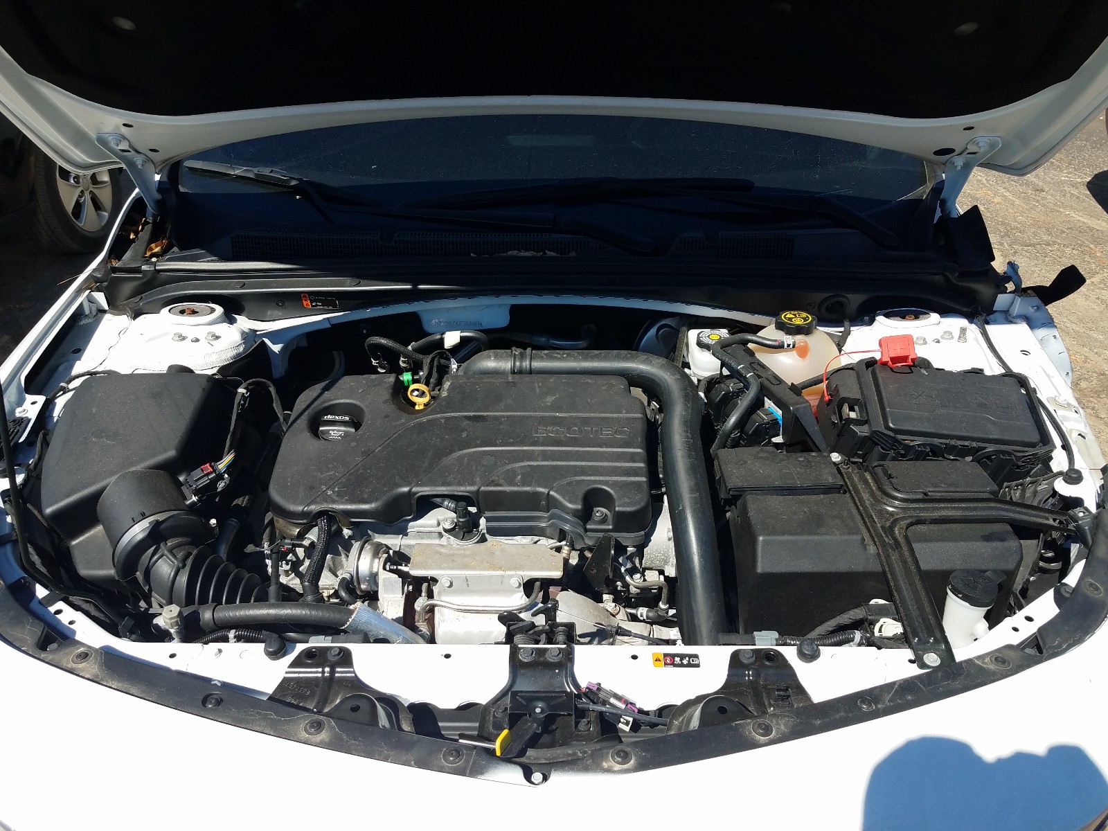 Photo 7 from auction – 2018 CHEVROLET MALIBU LT with VIN 1G1ZD5STXJF264589