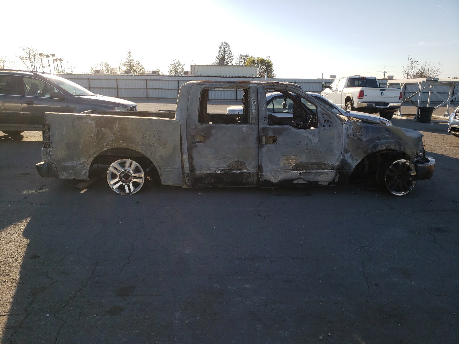 Photo 9 from auction – 2007 FORD F150 SUPER with VIN 1FTPW12507FB19475