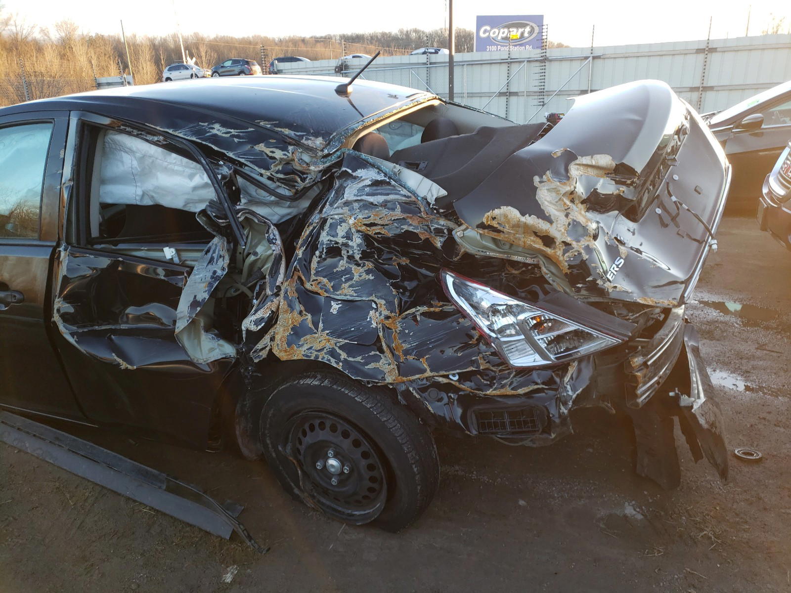 Photo 9 from auction – 2015 NISSAN VERSA S with VIN 3N1CN7AP1FL830472