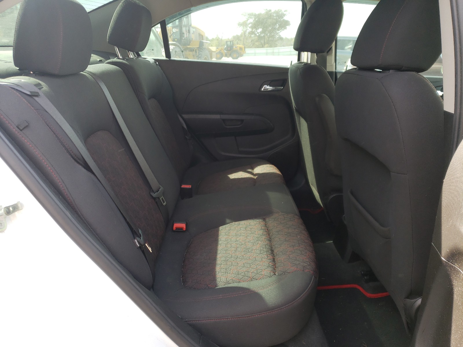 Photo 6 from auction – 2018 CHEVROLET SONIC LT with VIN 1G1JD5SH4J4135297
