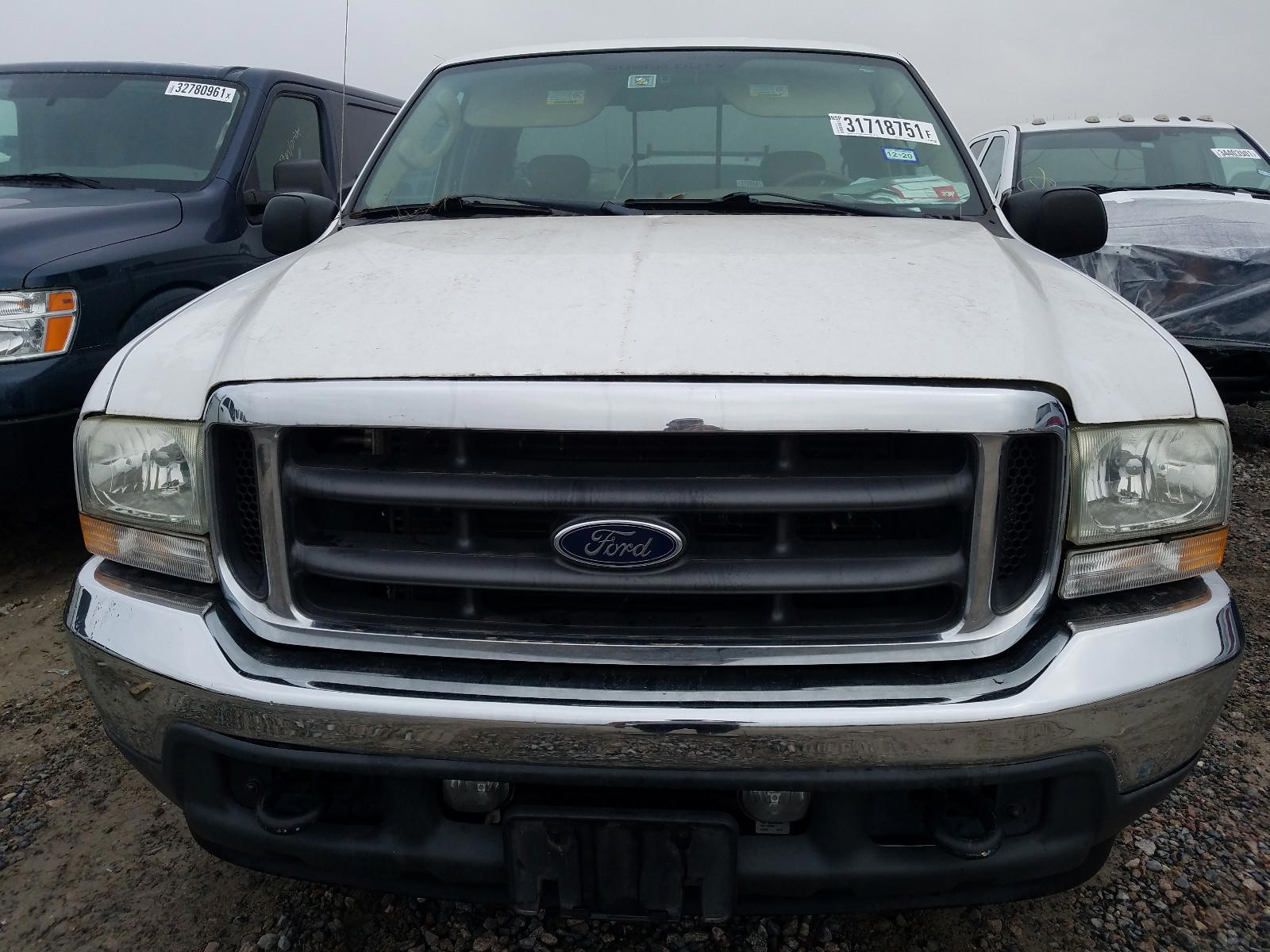 Photo 9 from auction – 2004 FORD F250 SUPER with VIN 1FTNX20L14EA53550